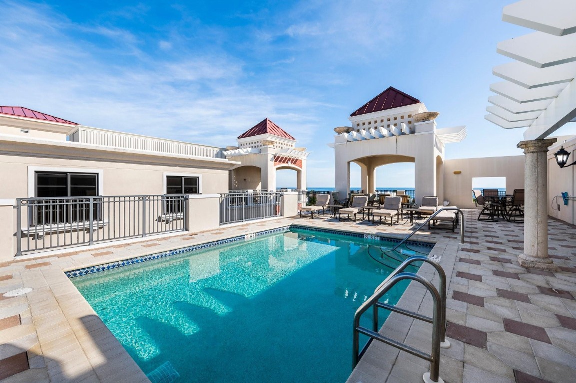 2401 N Ocean #702 Fort Lauderdale, FL 33305