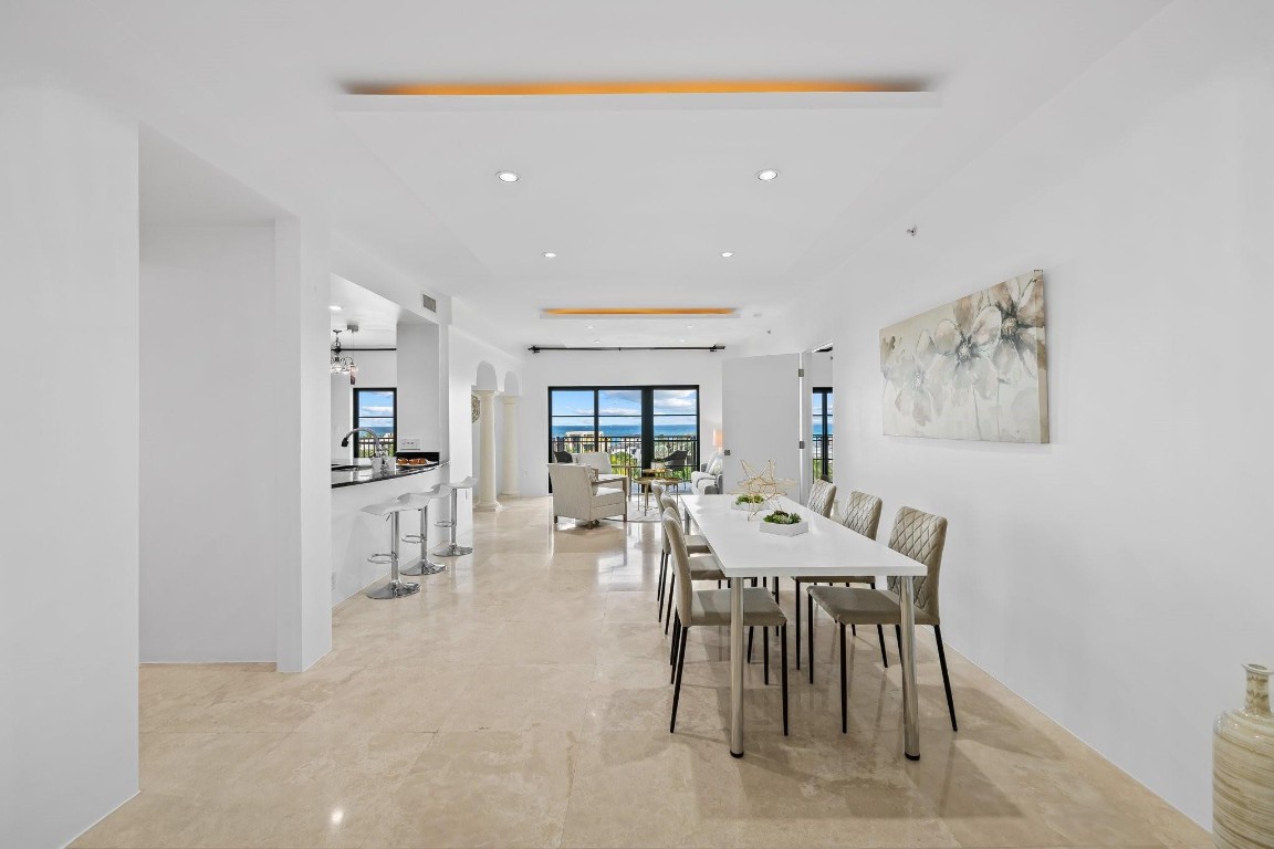 2401 N Ocean #702 Fort Lauderdale, FL 33305