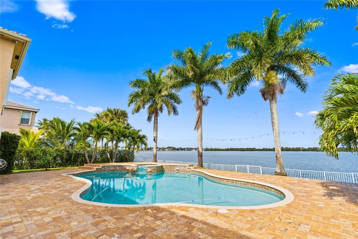 5436 SW 191st Miramar, FL 33029