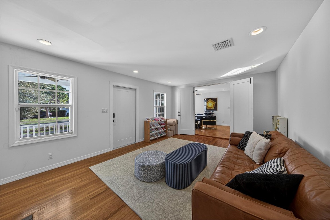 1001 SE 10th Fort Lauderdale, FL 33316