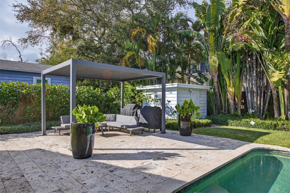 1001 SE 10th Fort Lauderdale, FL 33316