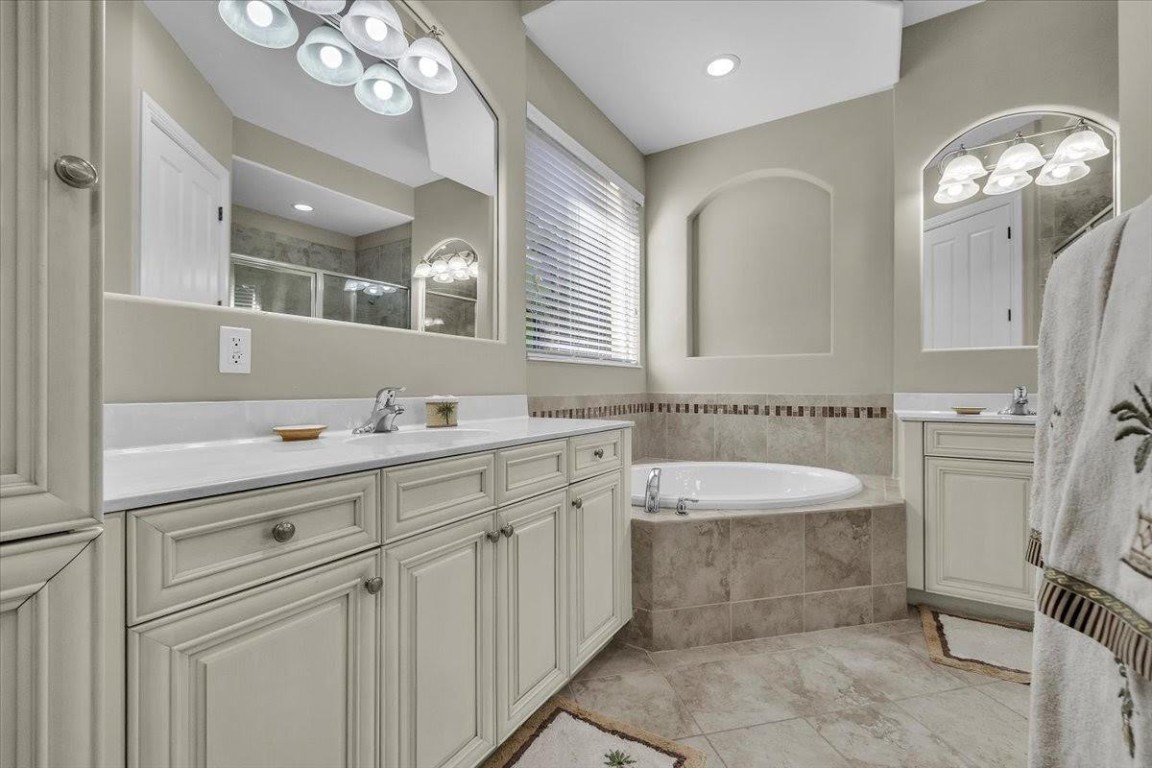 7793 Ashton Naples, FL 34113