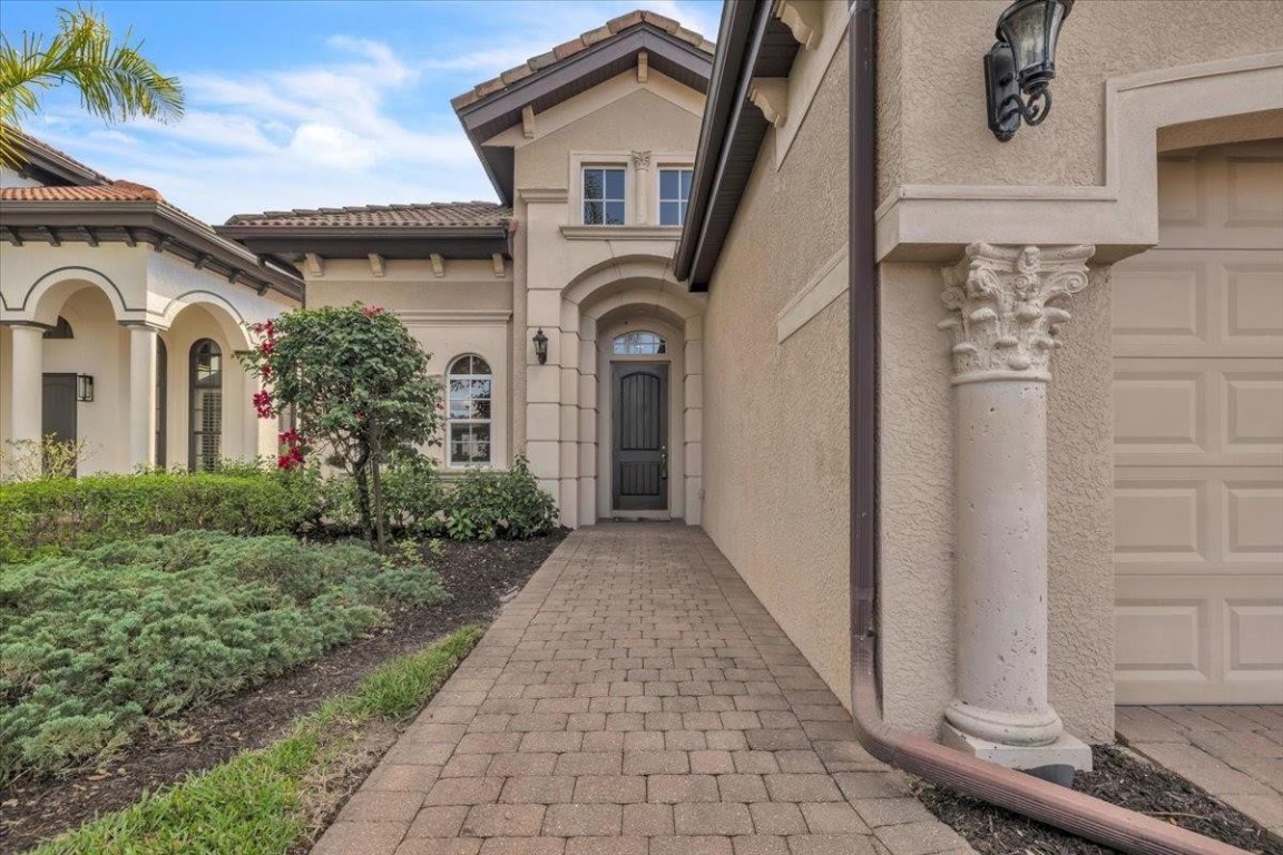 7793 Ashton Naples, FL 34113