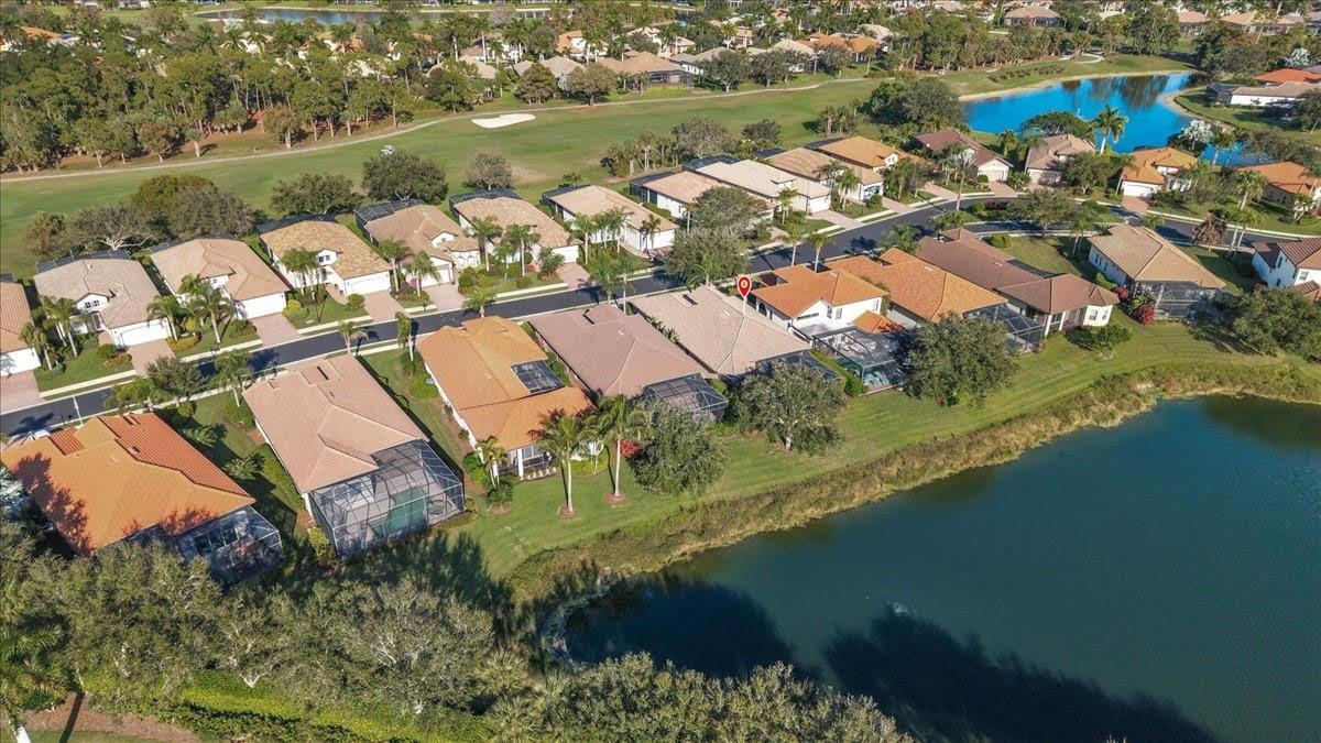 7793 Ashton Naples, FL 34113