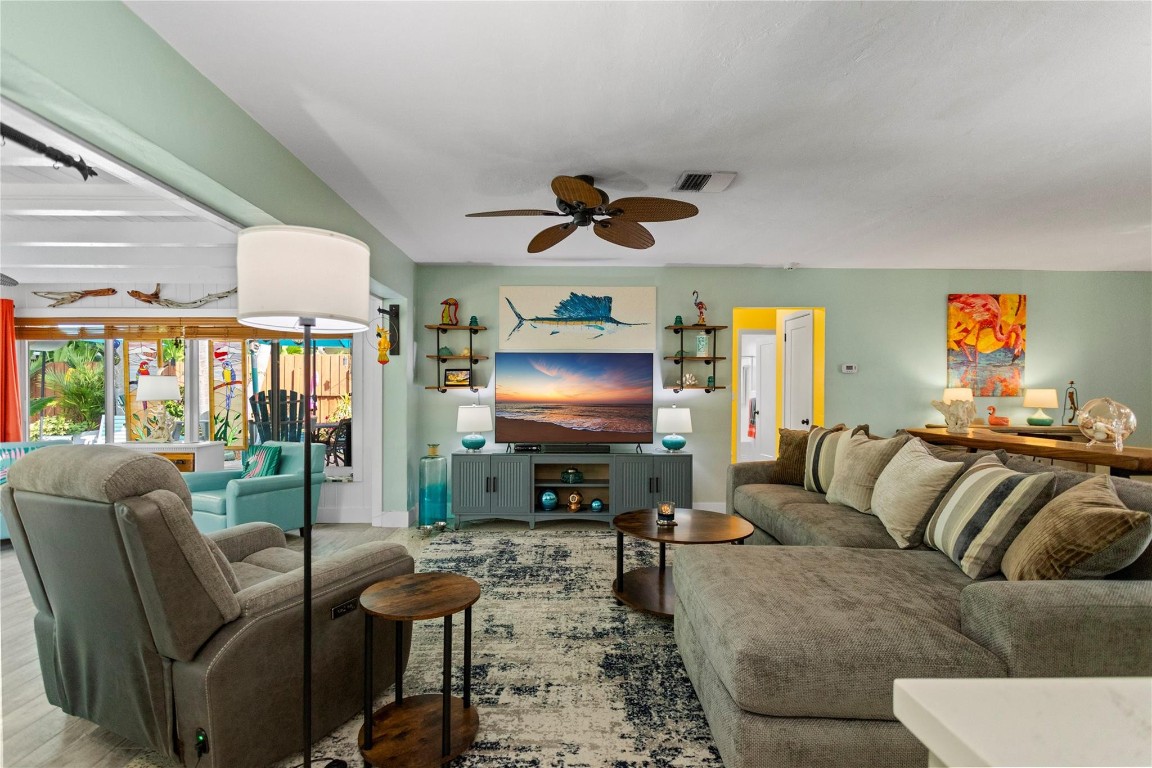 3031 SW 23rd Fort Lauderdale, FL 33312