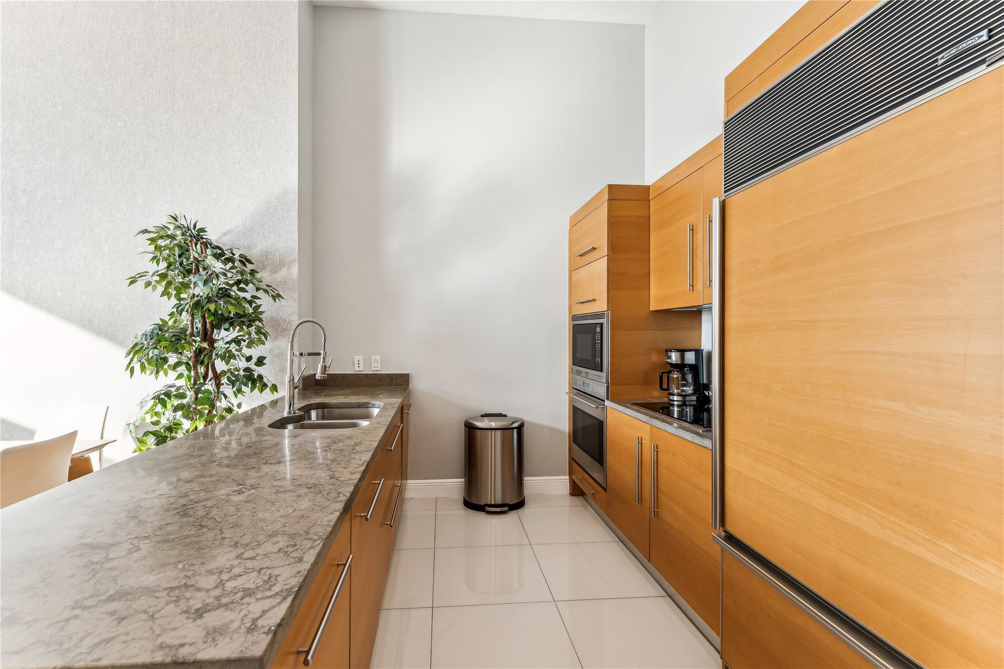 image Icon Brickell I5