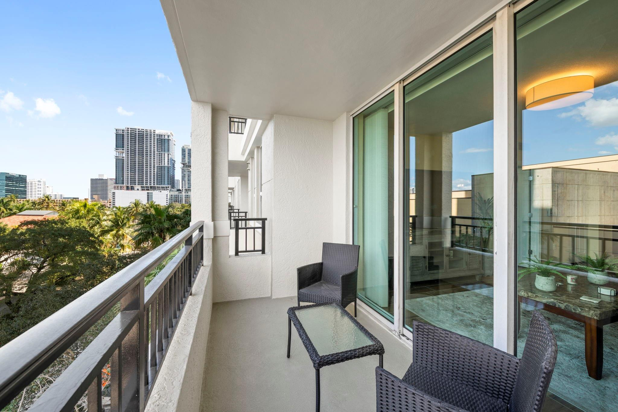 610 W Las Olas #514 Fort Lauderdale, FL 33312