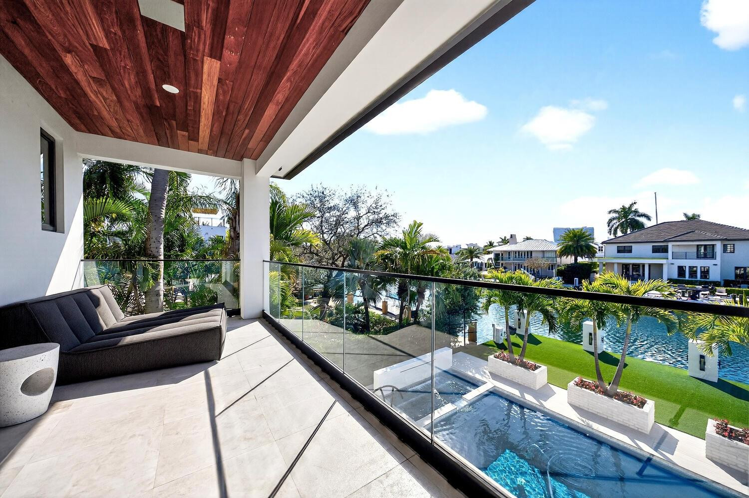 1520 SE 10th Fort Lauderdale, FL 33316