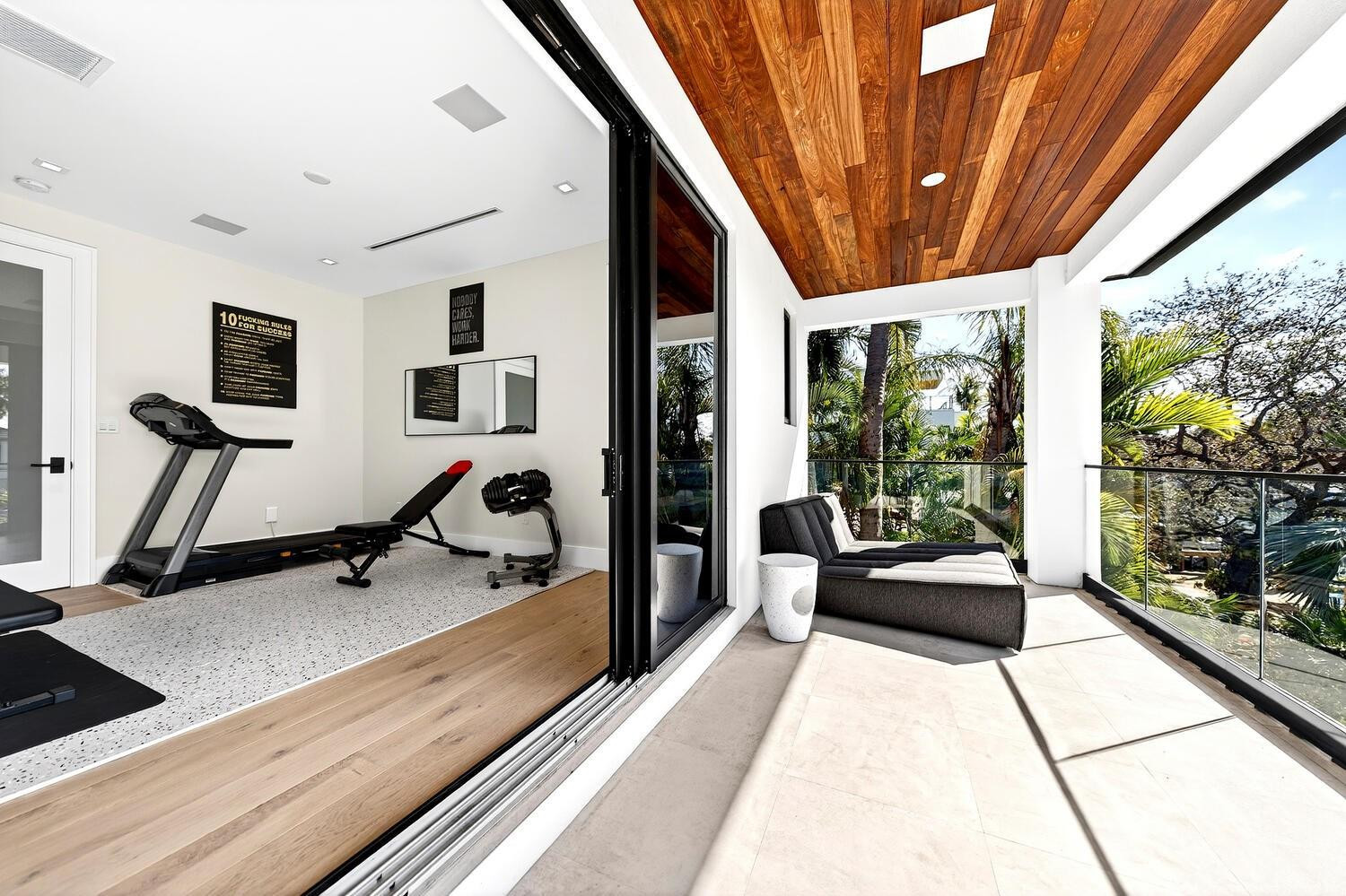 1520 SE 10th Fort Lauderdale, FL 33316