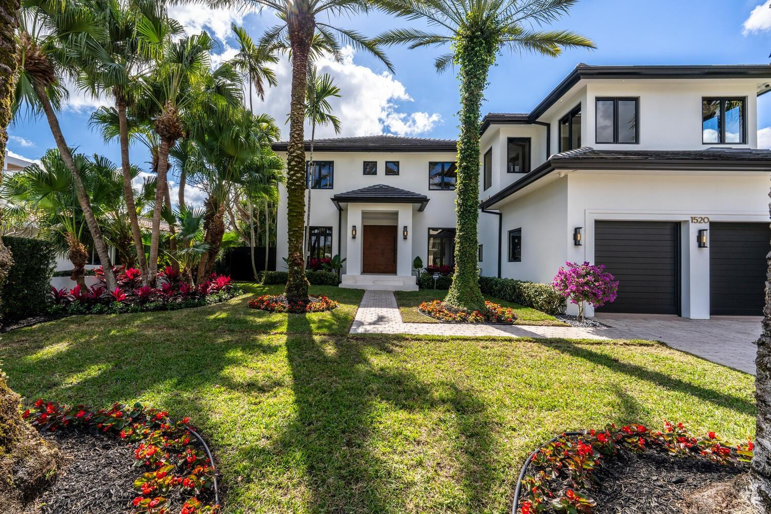 1520 SE 10th Fort Lauderdale, FL 33316