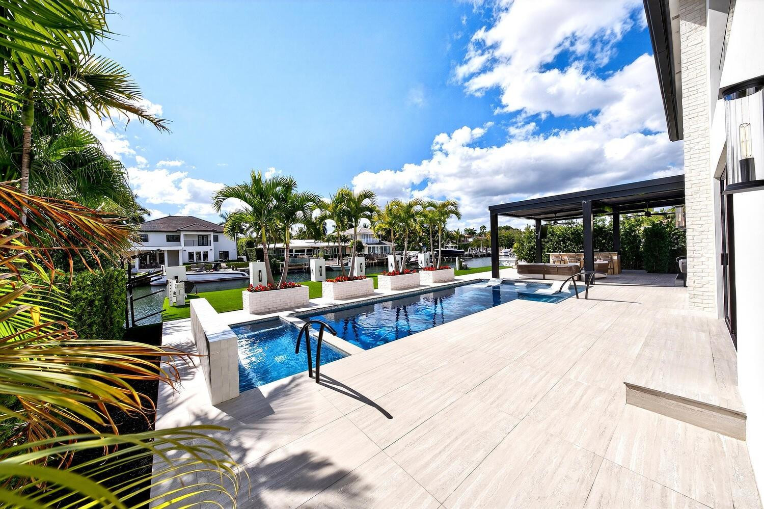 1520 SE 10th Fort Lauderdale, FL 33316