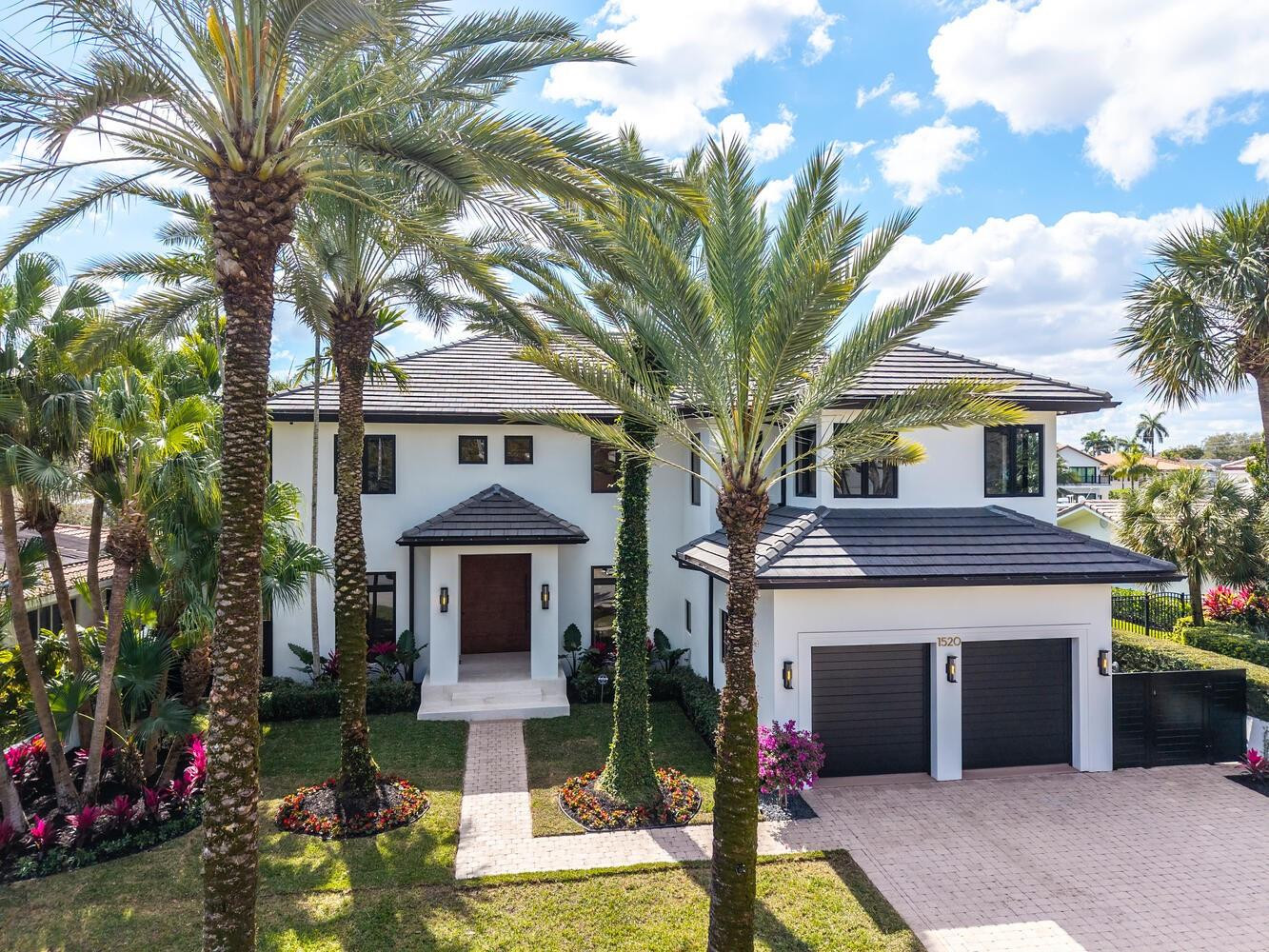 1520 SE 10th Fort Lauderdale, FL 33316