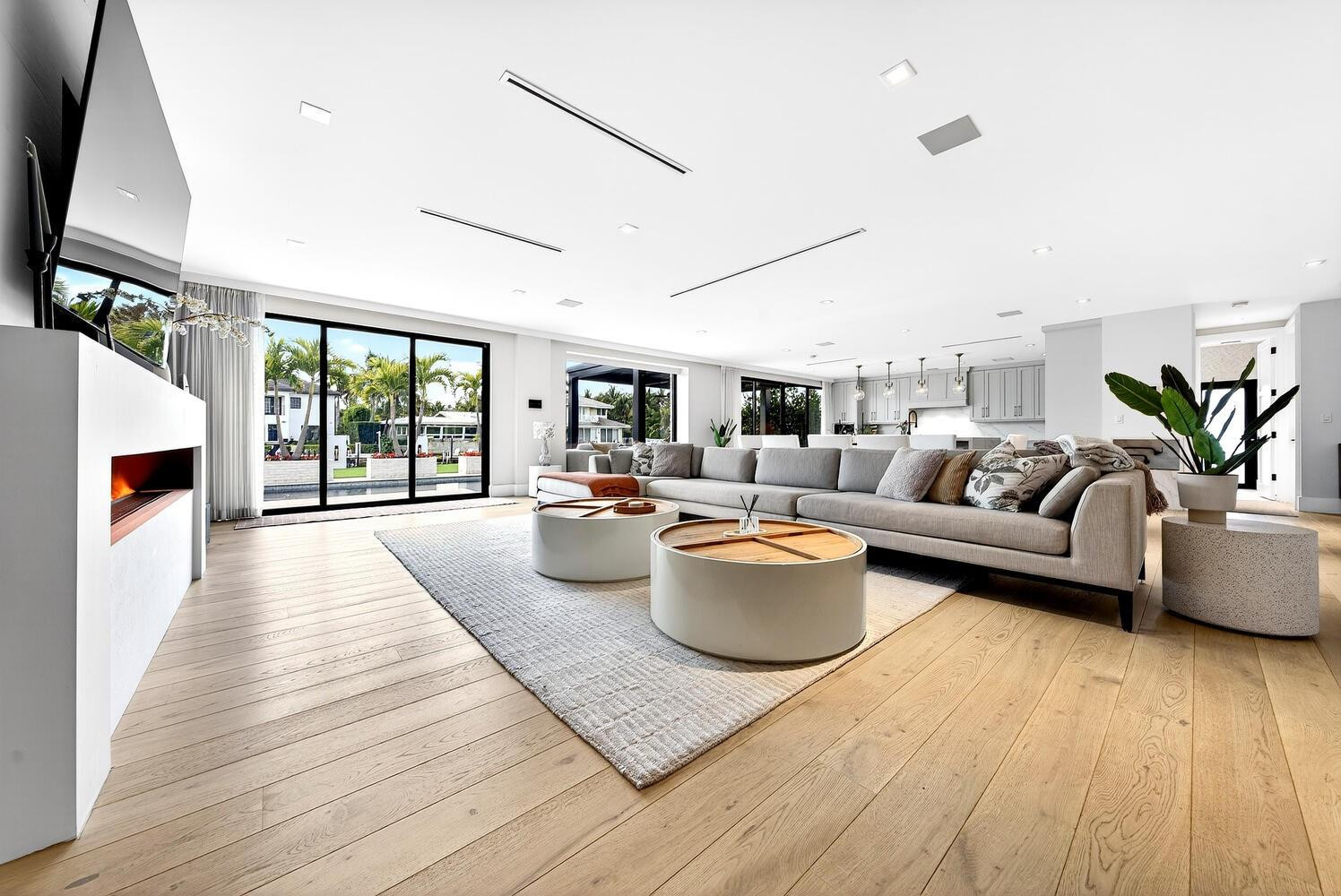 1520 SE 10th Fort Lauderdale, FL 33316