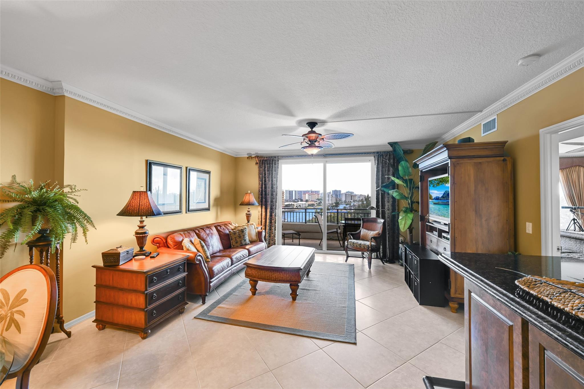 2880 NE 14th St #710 Pompano Beach, FL 33062