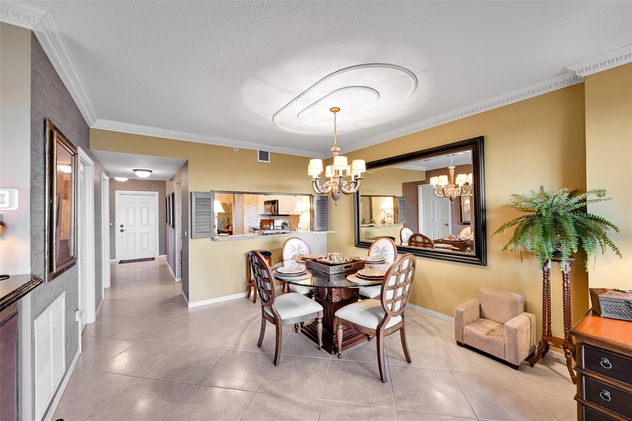 2880 NE 14th St #710 Pompano Beach, FL 33062