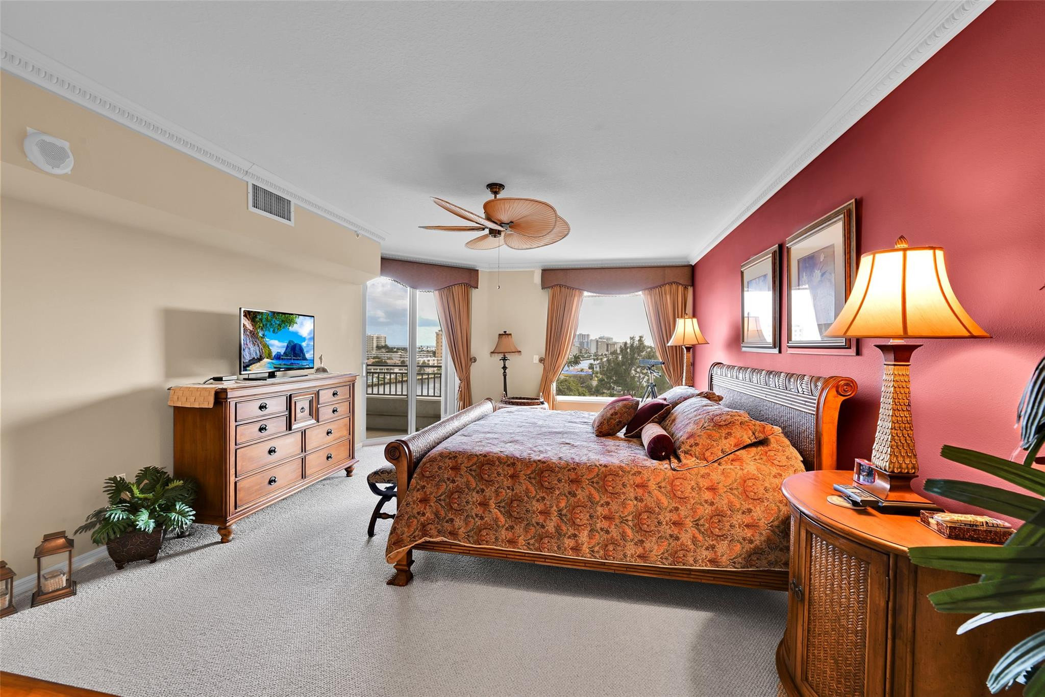 2880 NE 14th St #710 Pompano Beach, FL 33062