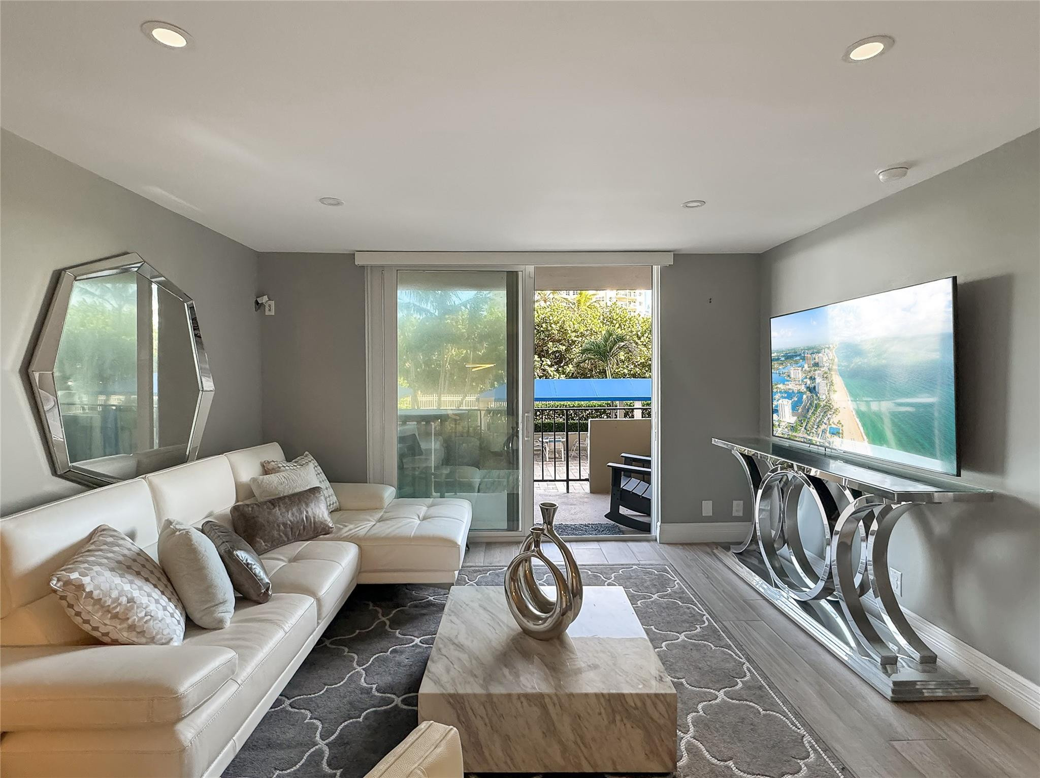 2000 S Ocean #LF Pompano Beach, FL 33062