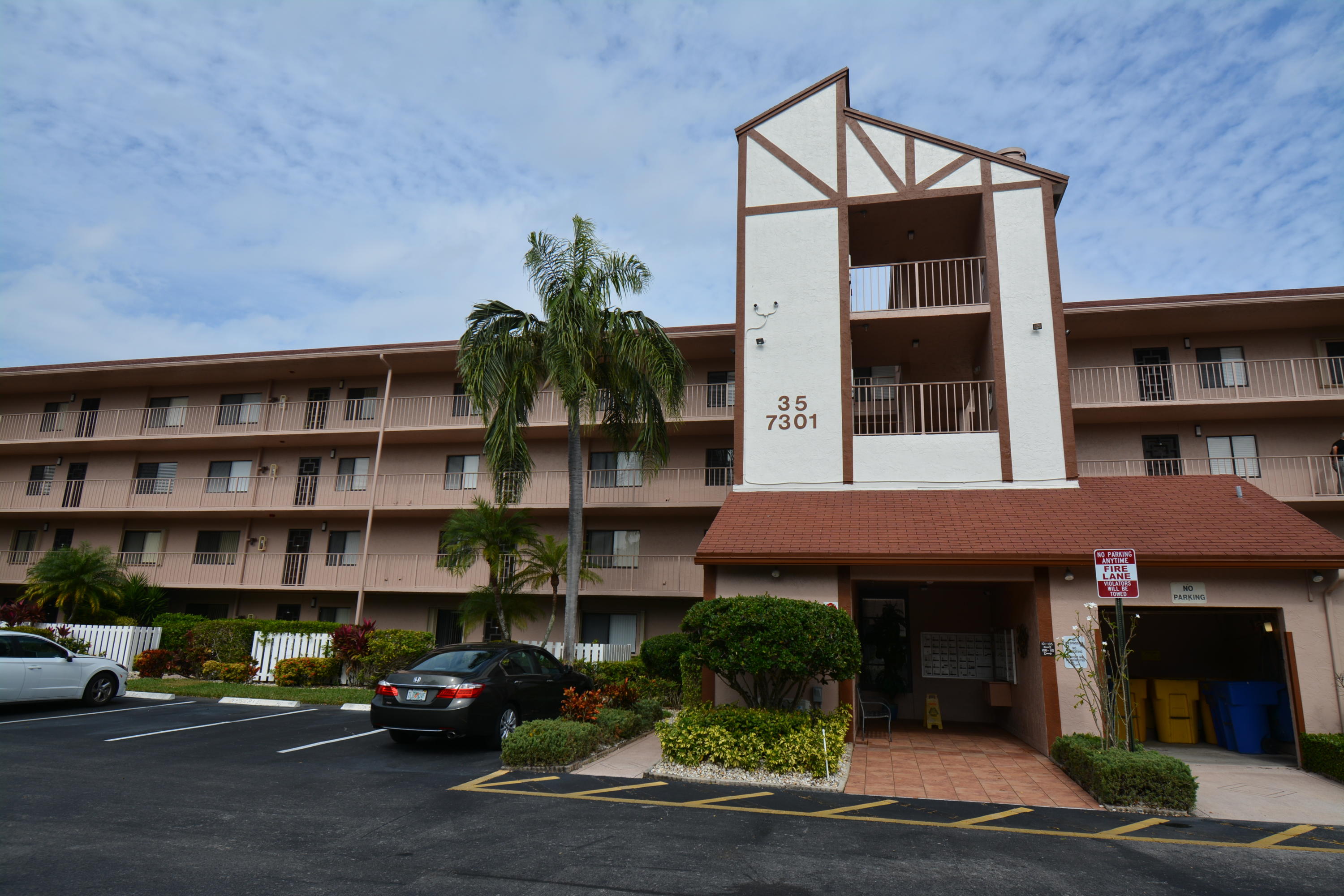7301 Amberly Lane #404