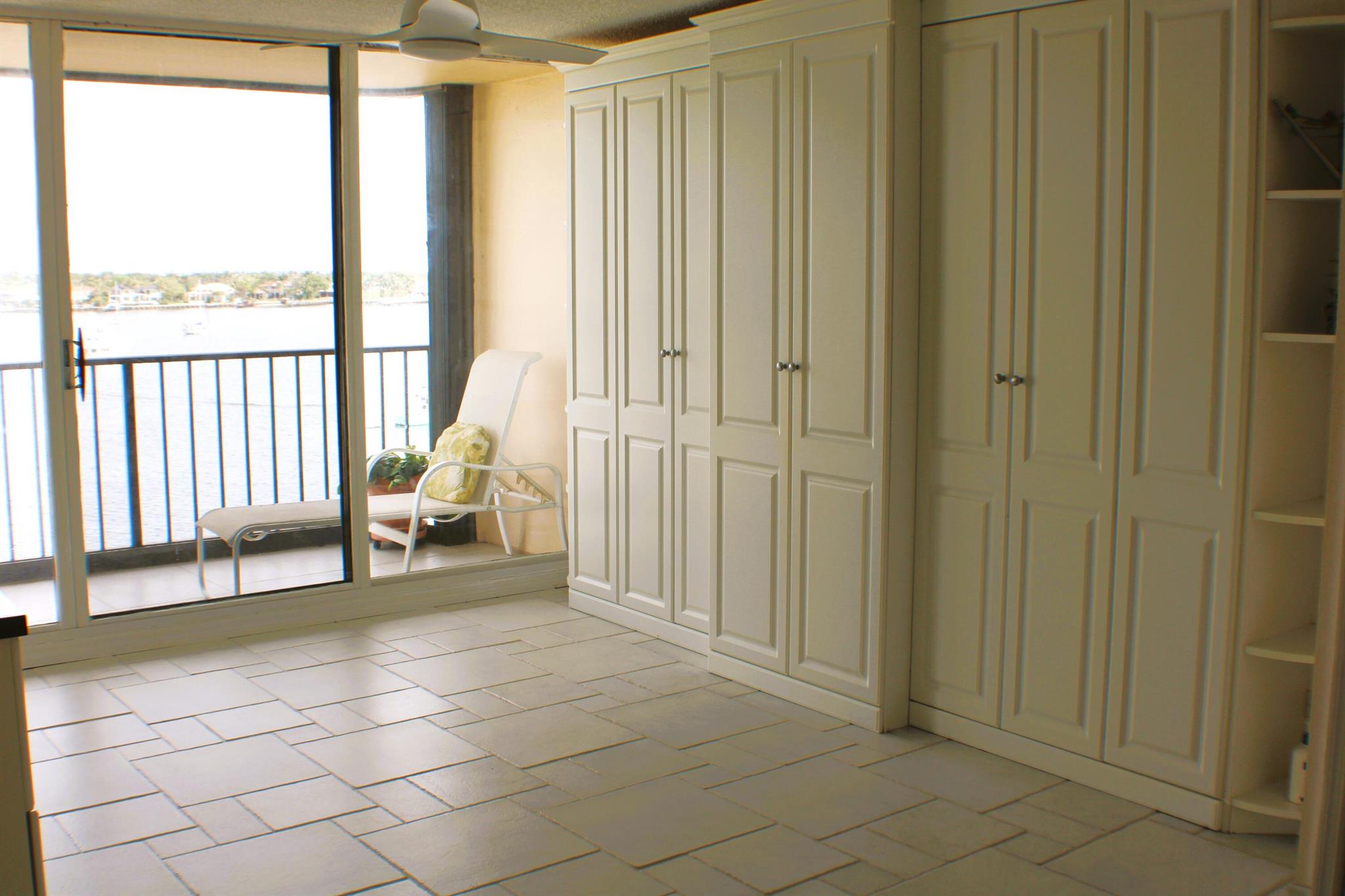 132 Lakeshore Dr #718,North Palm Beach, FL 33408