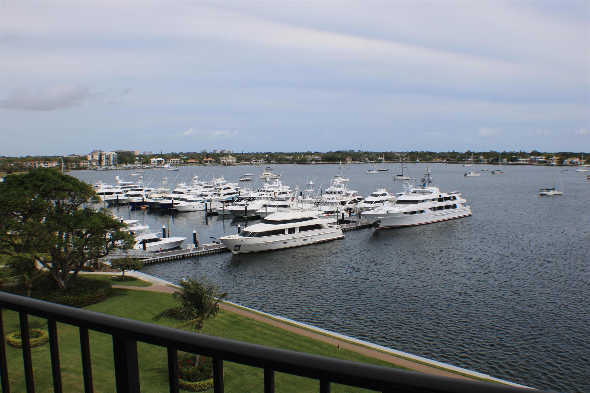 132 Lakeshore Dr #718,North Palm Beach, FL 33408