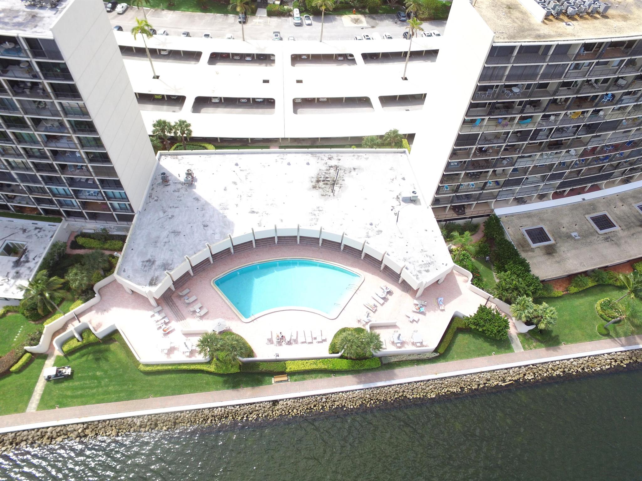 132 Lakeshore Dr #718,North Palm Beach, FL 33408