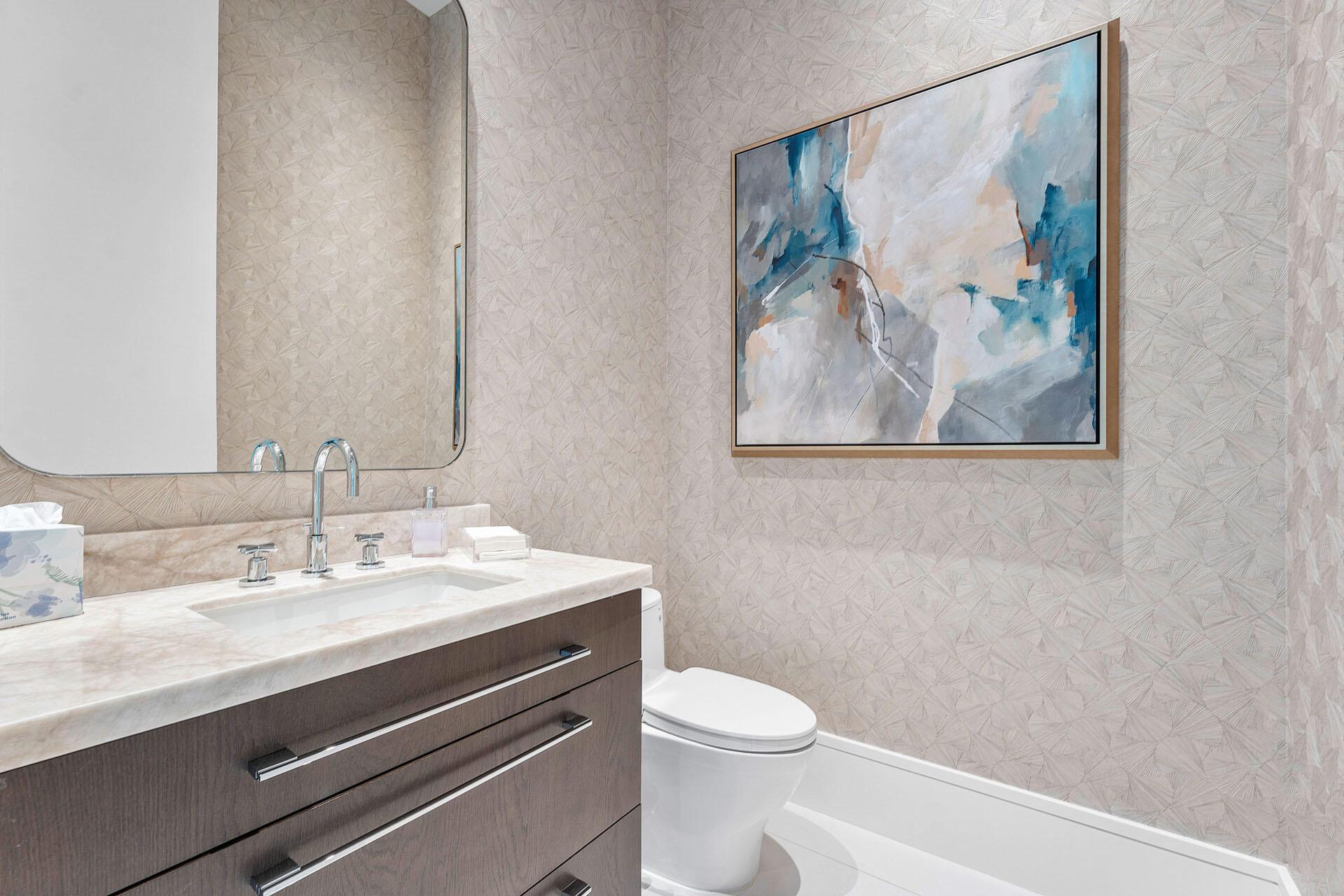 471 Royal Palm Way Boca Raton, FL 33432