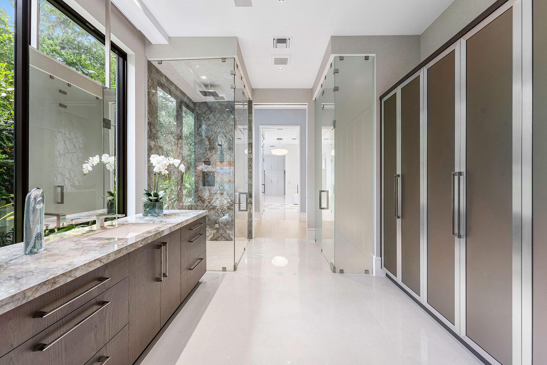 471 Royal Palm Way Boca Raton, FL 33432