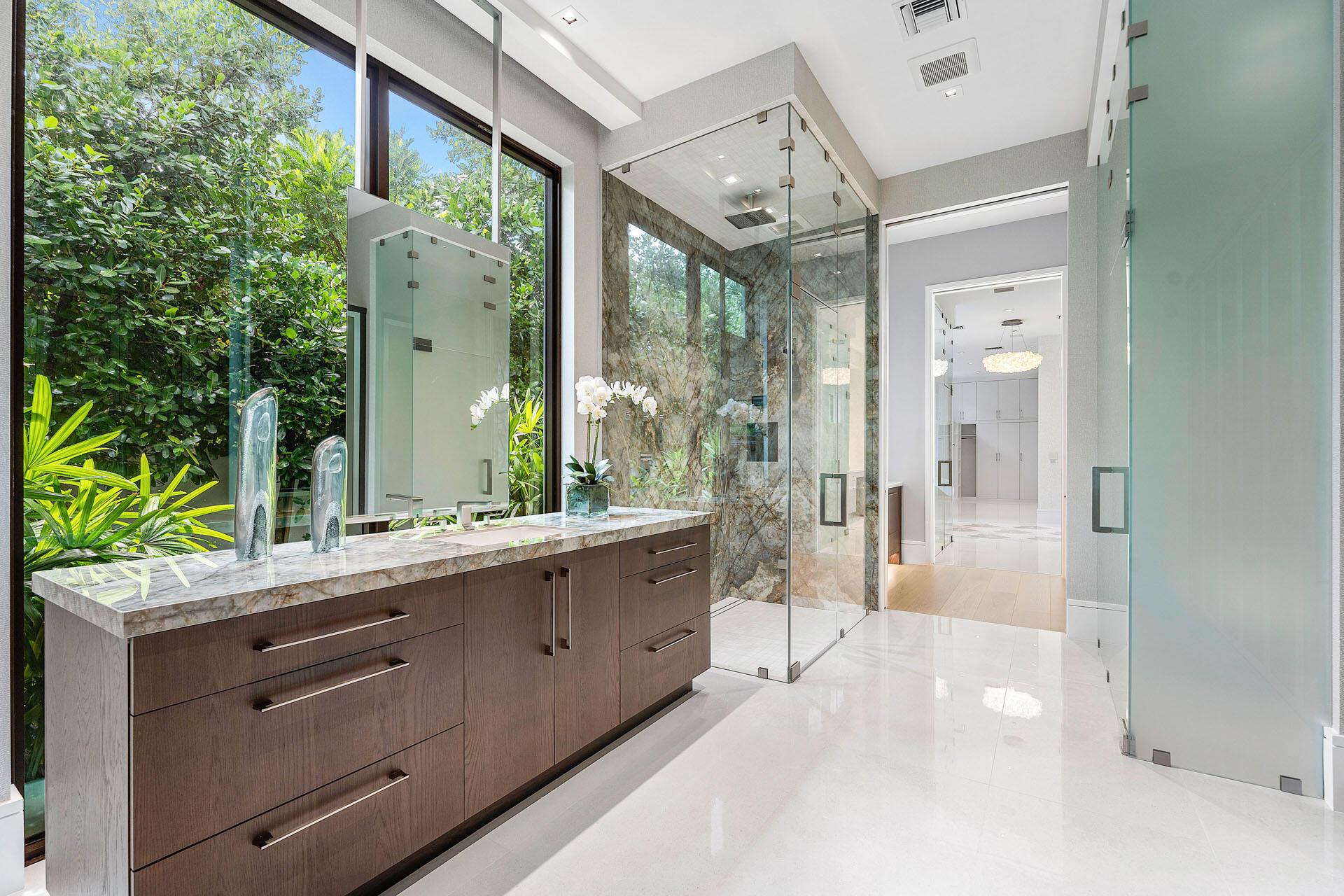 471 Royal Palm Way Boca Raton, FL 33432