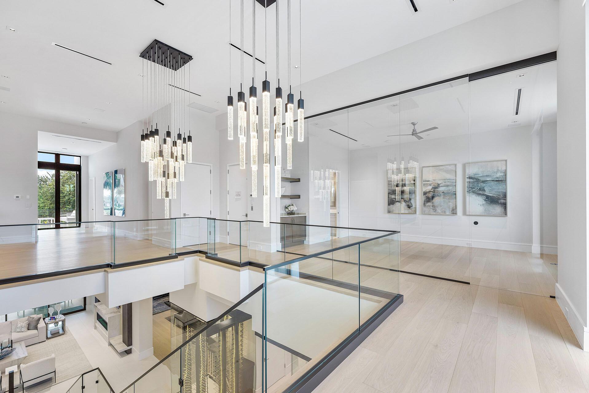 471 Royal Palm Way Boca Raton, FL 33432