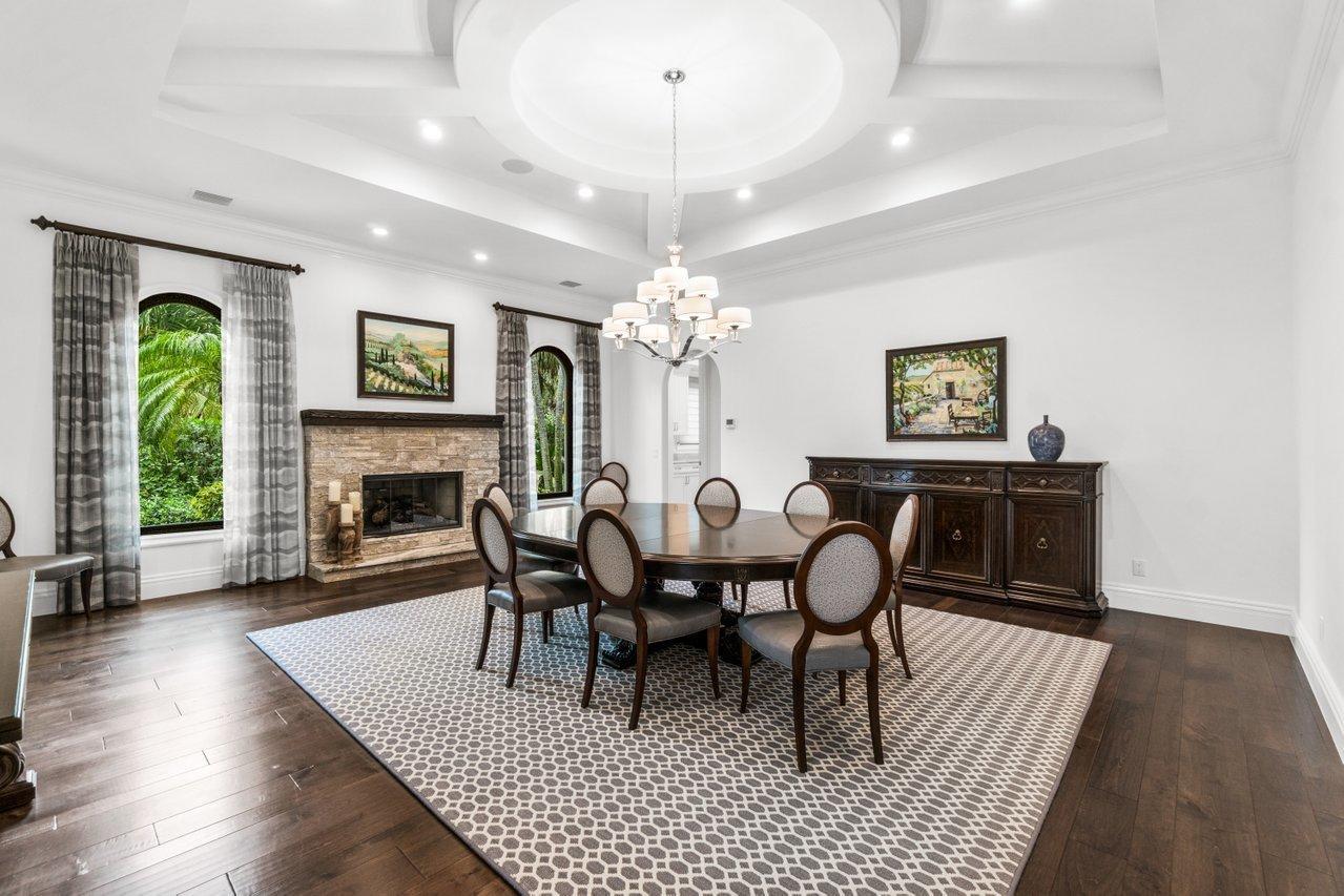 1904 SE Sailfish Pt Blvd Stuart, FL 34996 1904 SE Sailfish Pt Blvd Stuart, FL 34996
