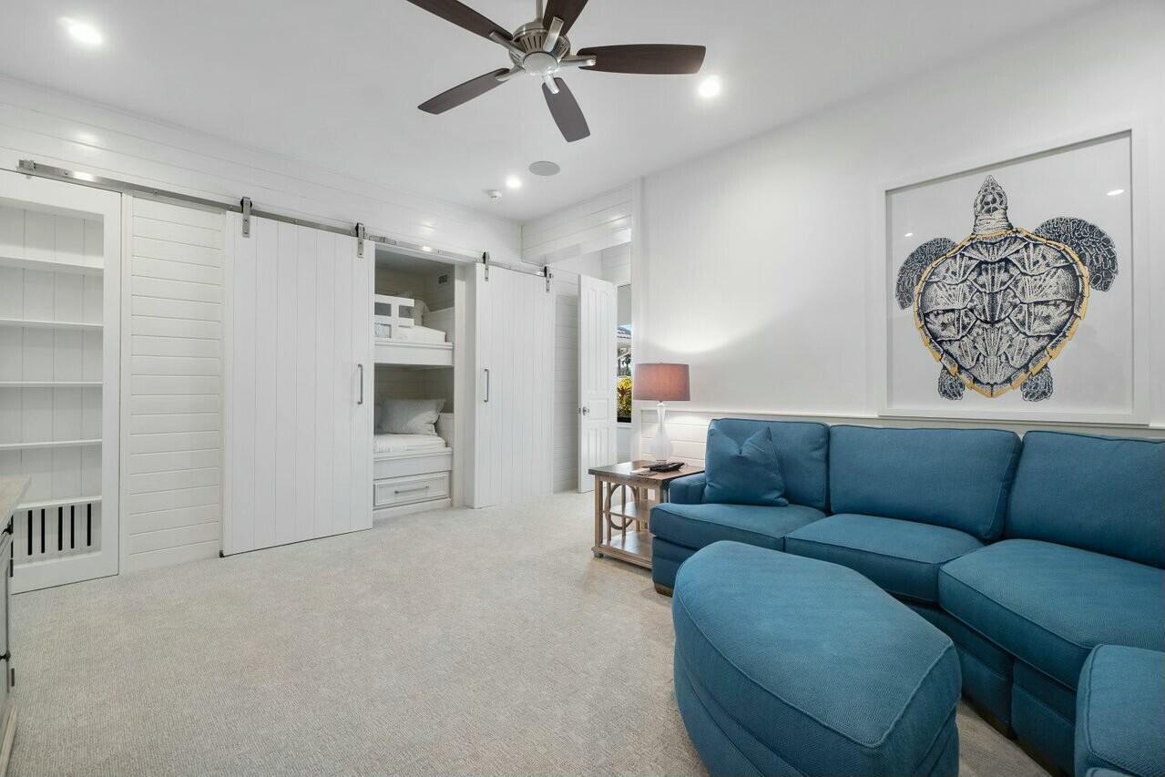 1904 SE Sailfish Pt Blvd Stuart, FL 34996 1904 SE Sailfish Pt Blvd Stuart, FL 34996