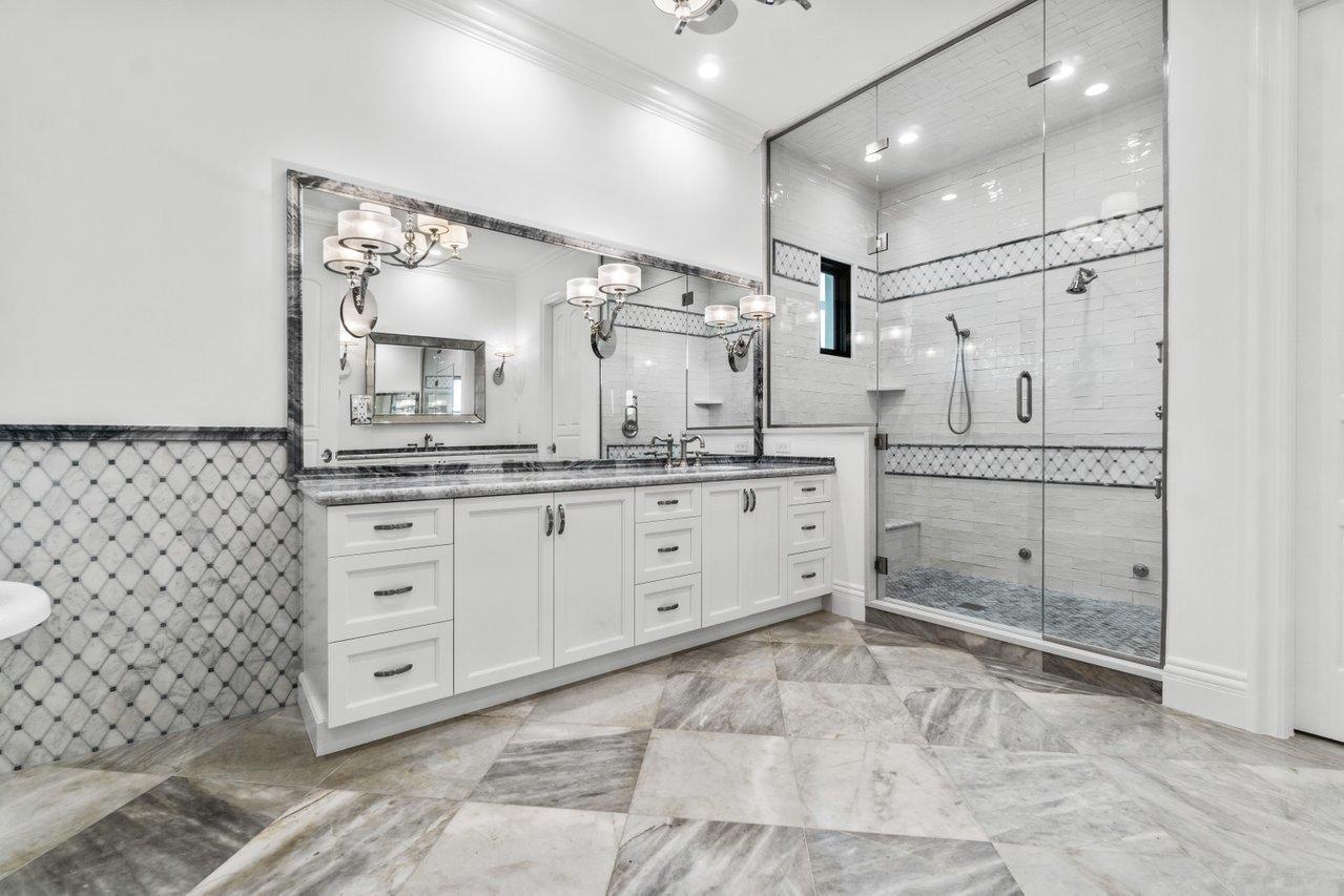 1904 SE Sailfish Pt Blvd Stuart, FL 34996 1904 SE Sailfish Pt Blvd Stuart, FL 34996