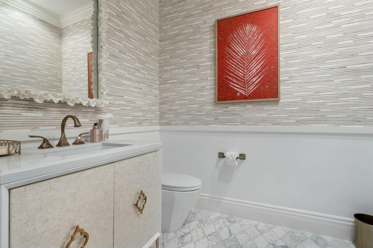1904 SE Sailfish Pt Blvd Stuart, FL 34996 1904 SE Sailfish Pt Blvd Stuart, FL 34996