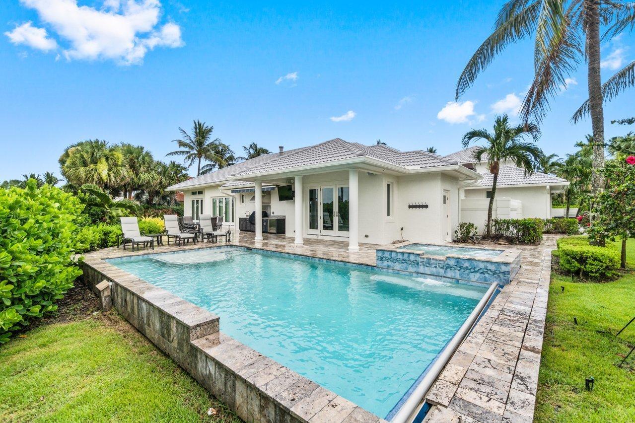 1904 SE Sailfish Pt Blvd Stuart, FL 34996 1904 SE Sailfish Pt Blvd Stuart, FL 34996