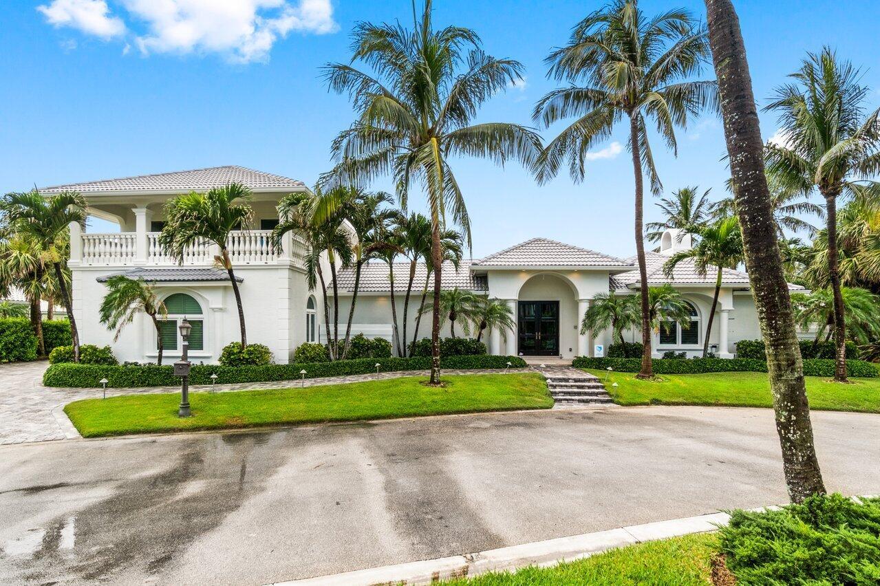 1904 SE Sailfish Pt Blvd Stuart, FL 34996 1904 SE Sailfish Pt Blvd Stuart, FL 34996