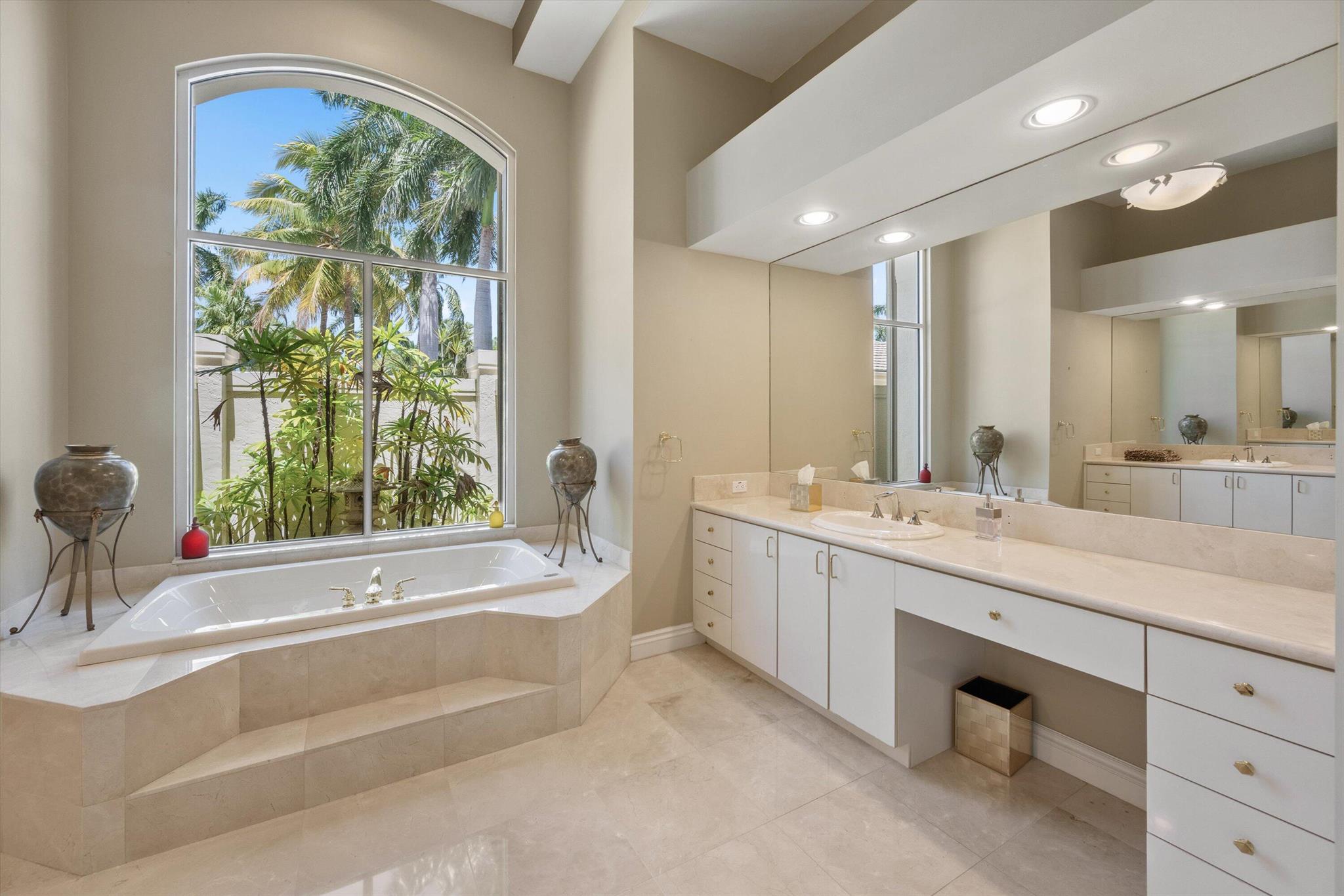 1648 Cypress Row Dr West Palm Beach, FL 33411 1648 Cypress Row Dr West Palm Beach, FL 33411
