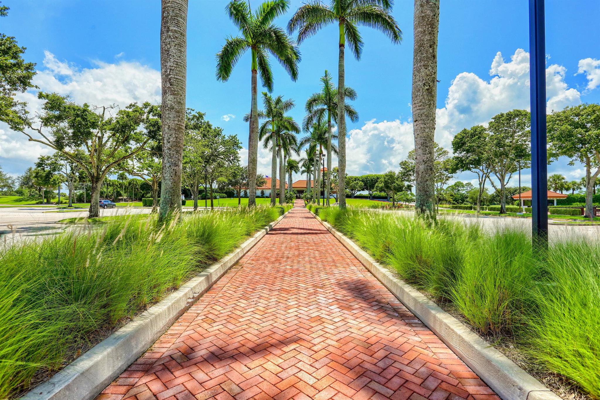 1648 Cypress Row Dr West Palm Beach, FL 33411 1648 Cypress Row Dr West Palm Beach, FL 33411