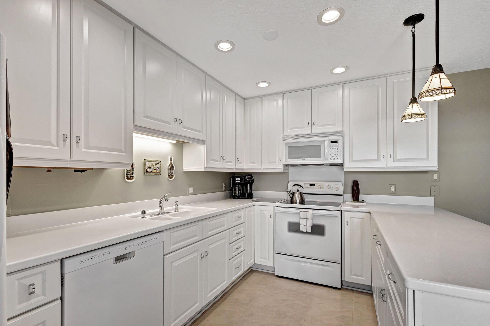 1420 Ocean Way #23b Jupiter, FL 33477