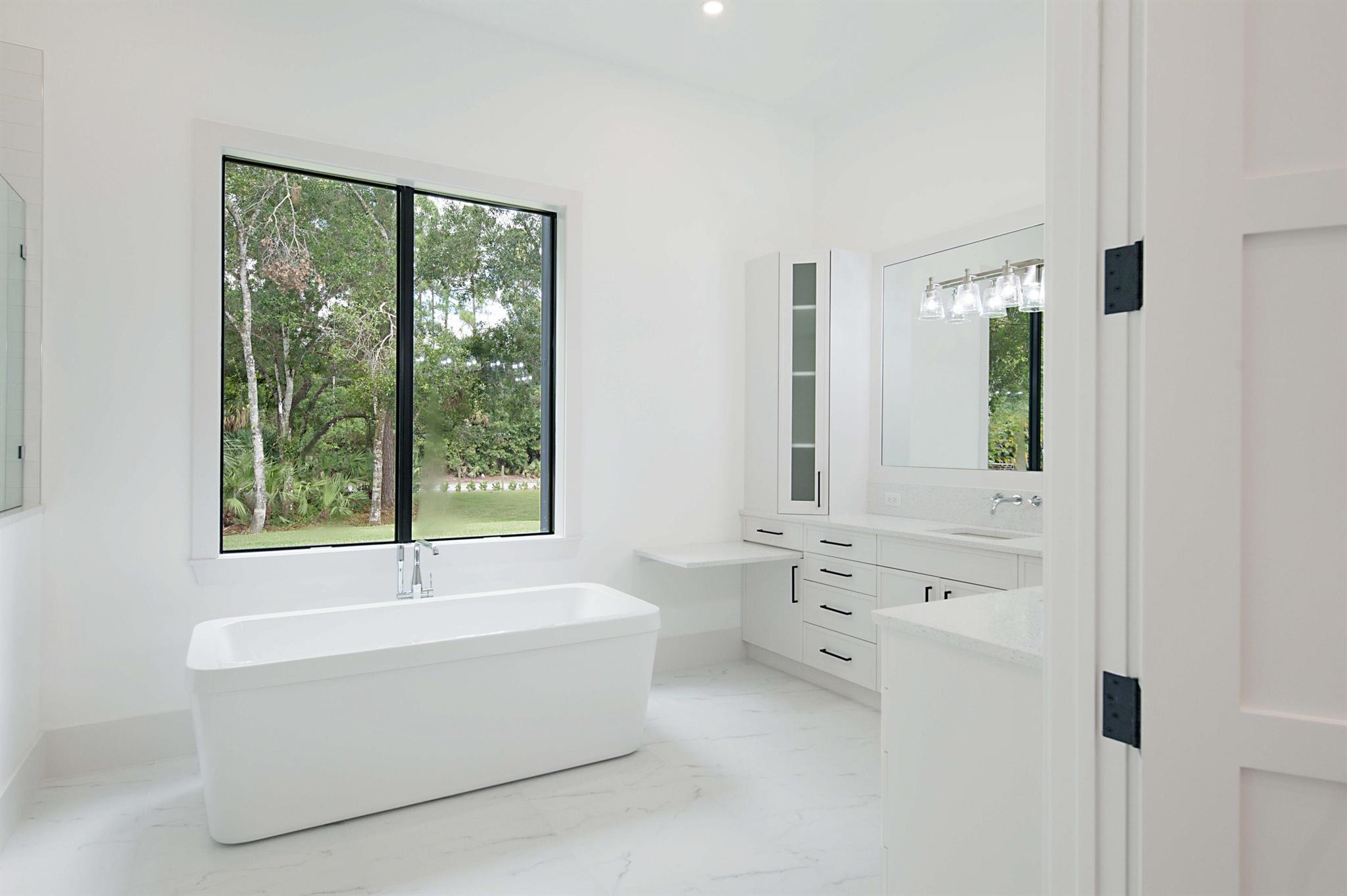 18072 127th Dr Jupiter, FL 33478