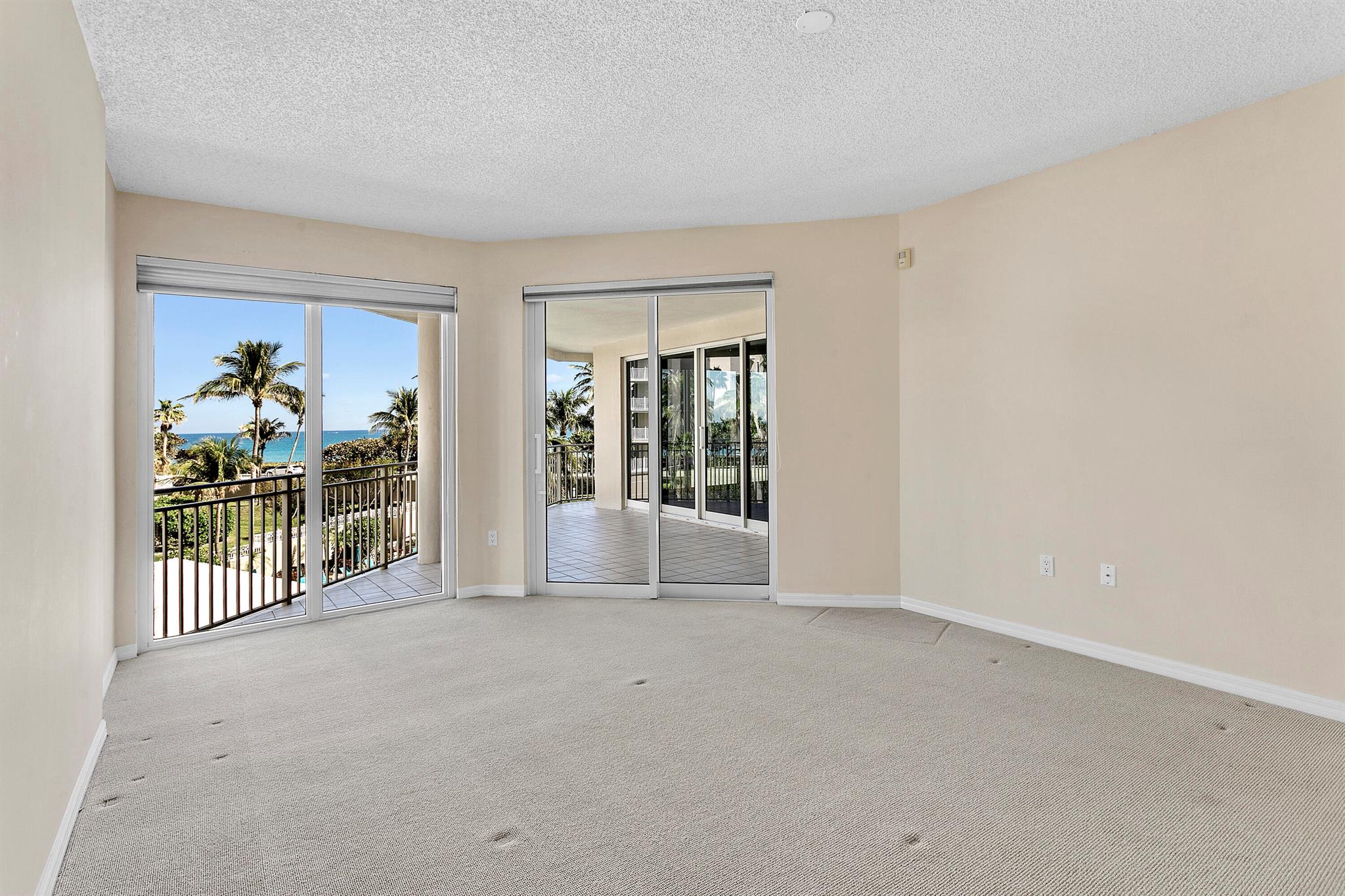 1660 S Highway A1a 222th Jupiter, FL 33477