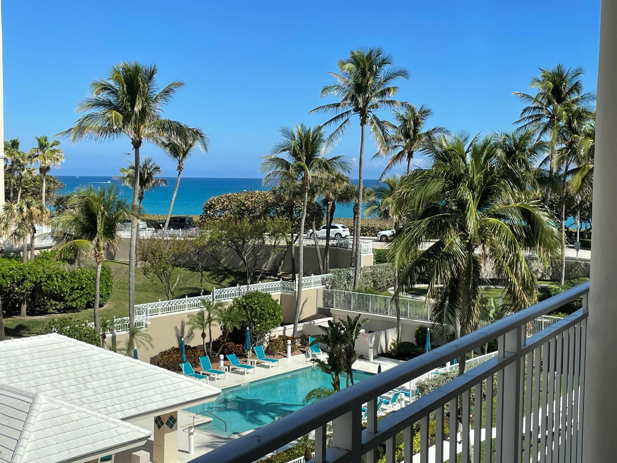 1660 S Highway A1a 222th Jupiter, FL 33477