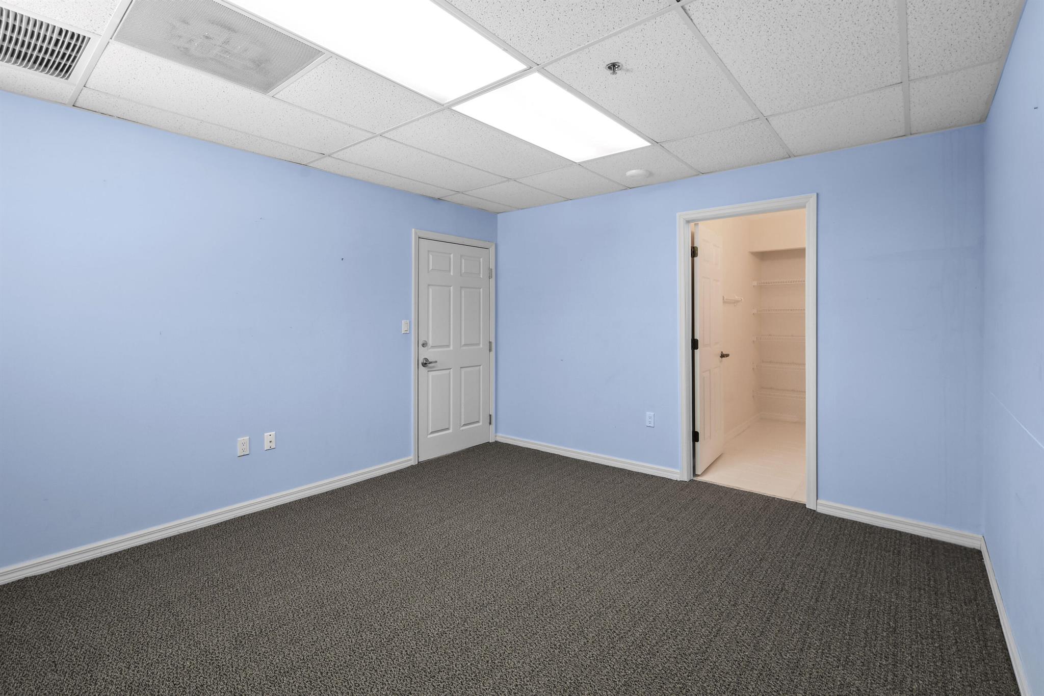 1660 S Highway A1a 222th Jupiter, FL 33477