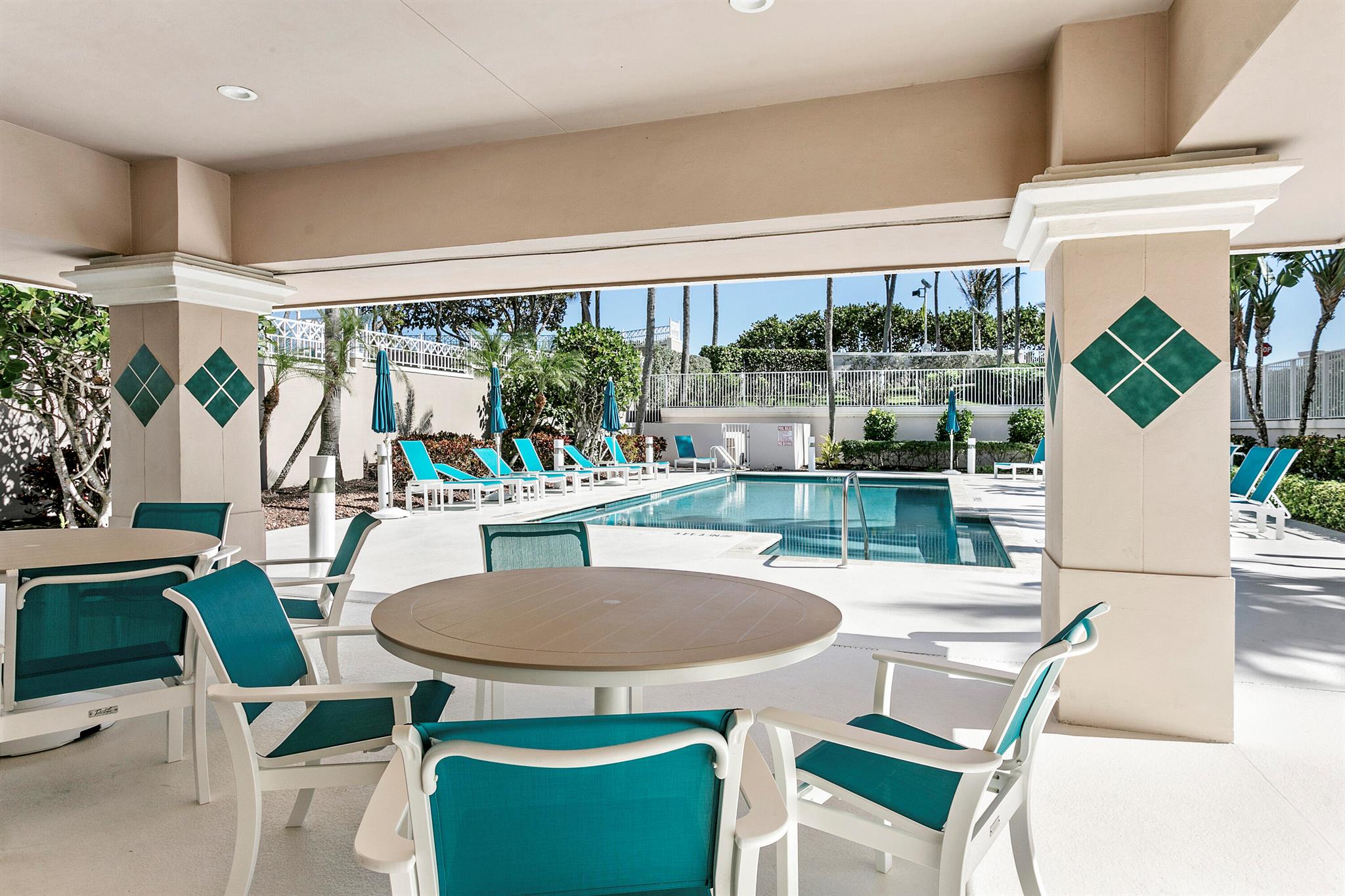 1660 S Highway A1a 222th Jupiter, FL 33477