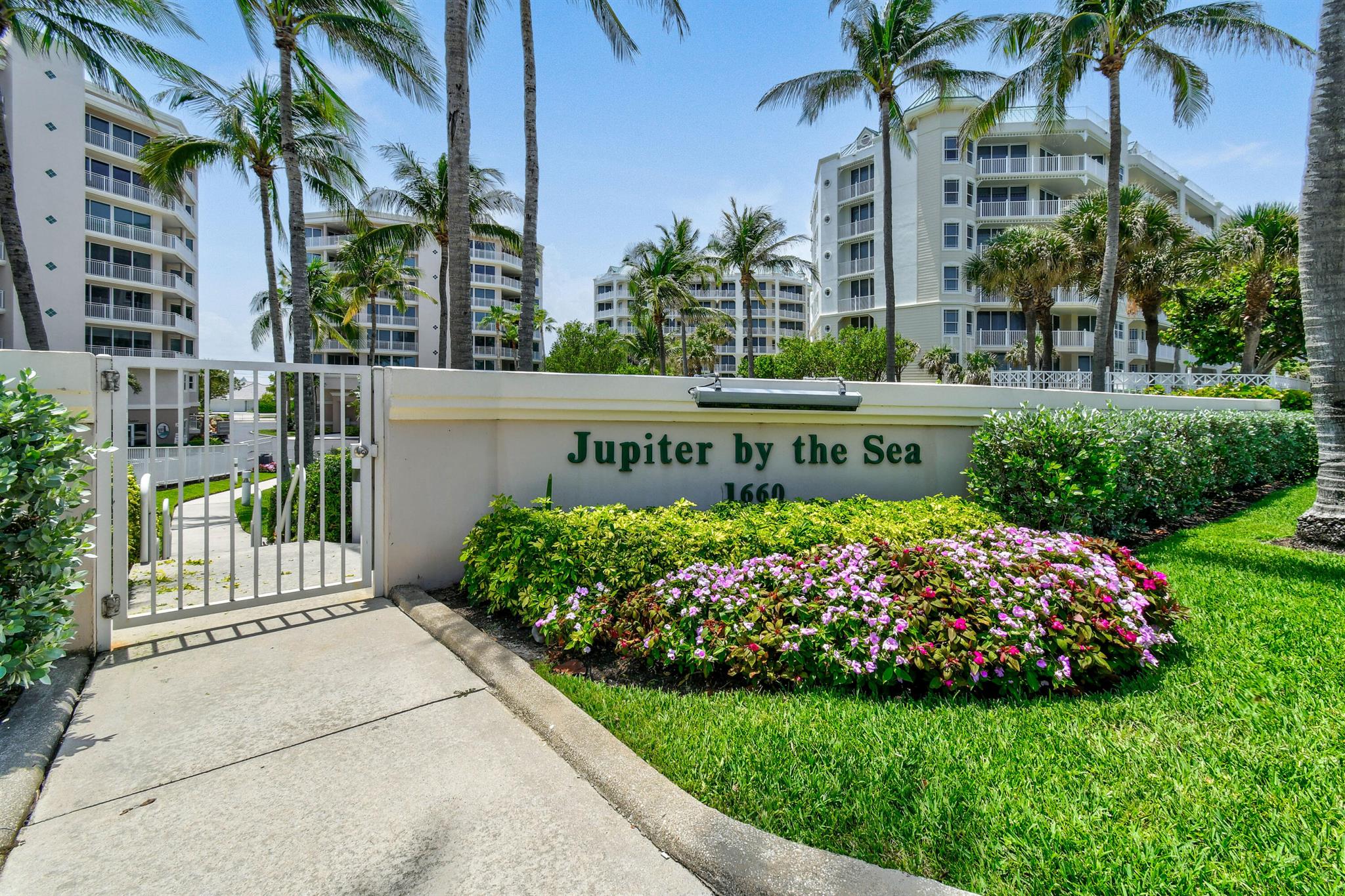 1660 S Highway A1a 222th Jupiter, FL 33477