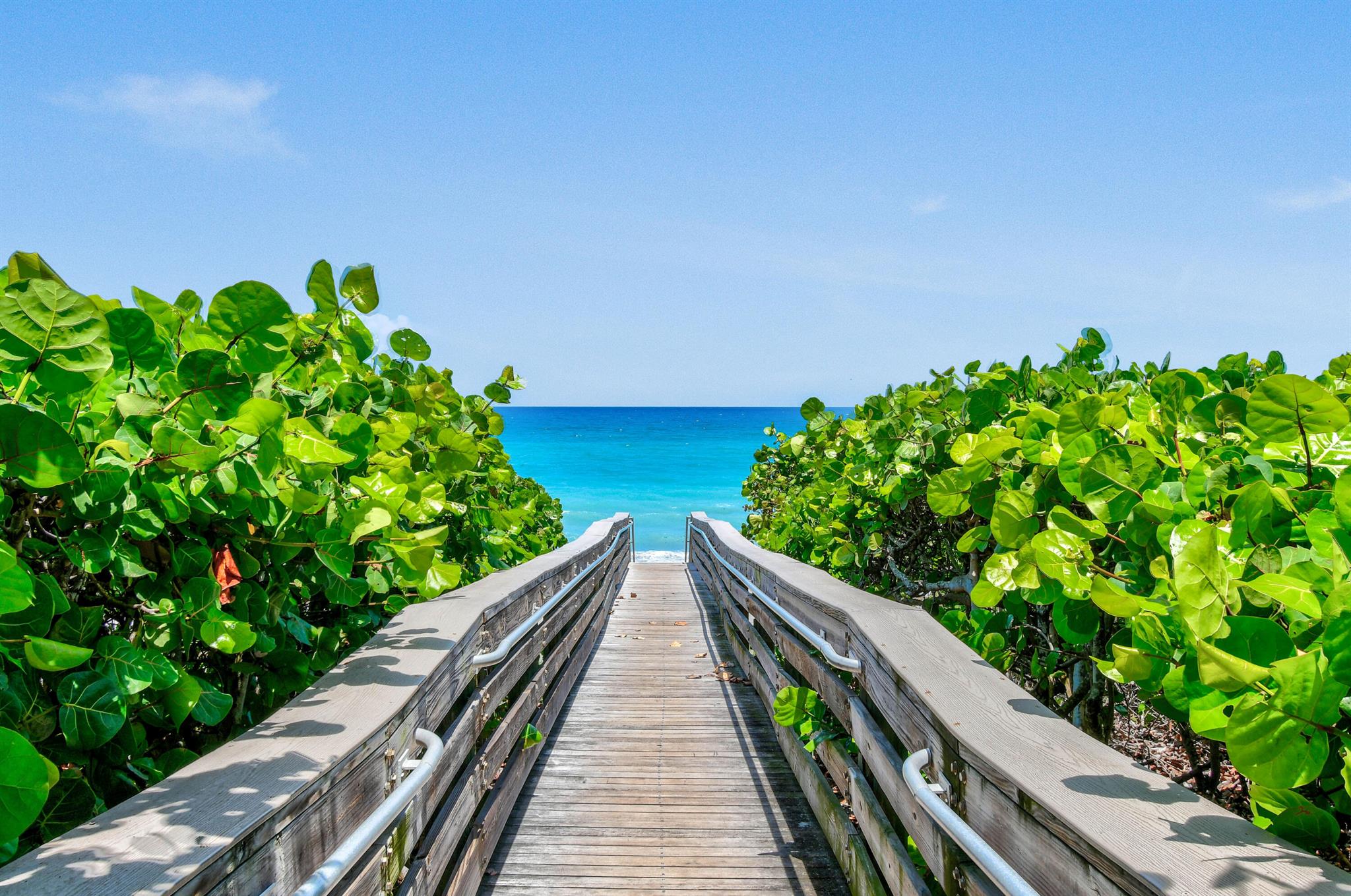 1660 S Highway A1a 222th Jupiter, FL 33477