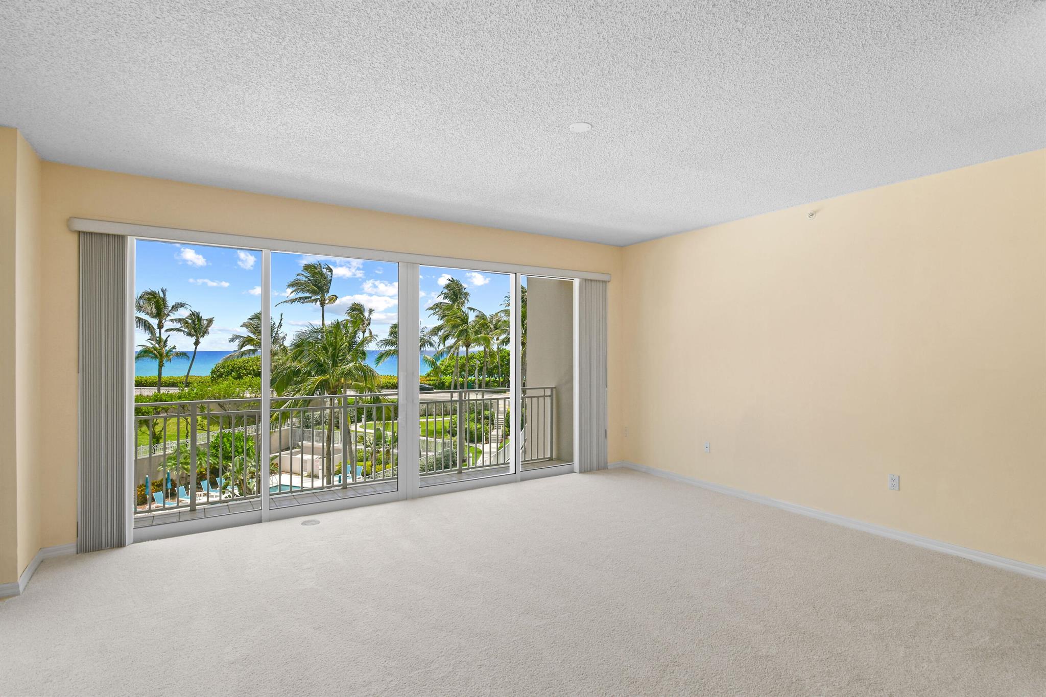 1660 S Highway A1a 222th Jupiter, FL 33477