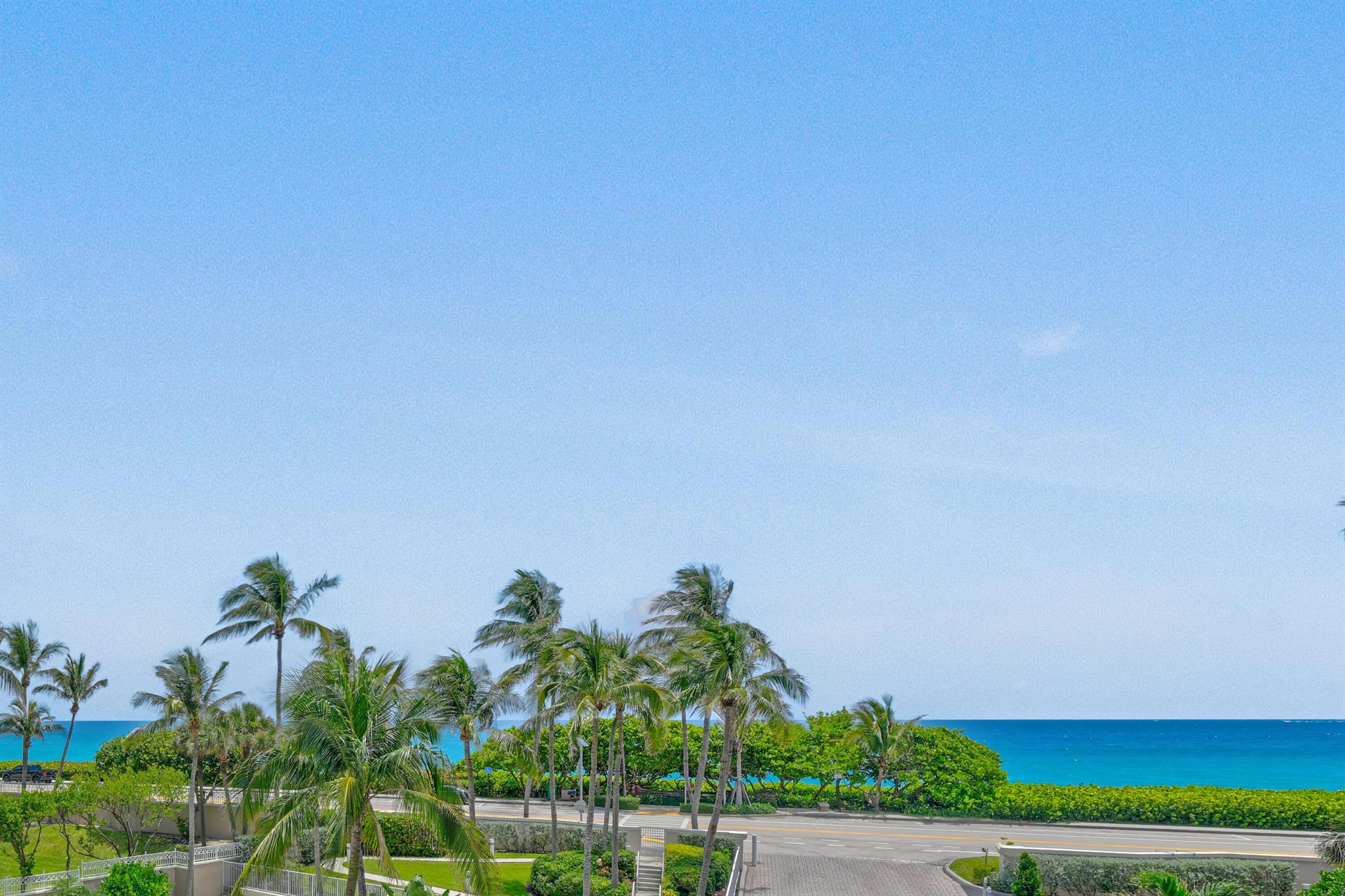 1660 S Highway A1a 222th Jupiter, FL 33477