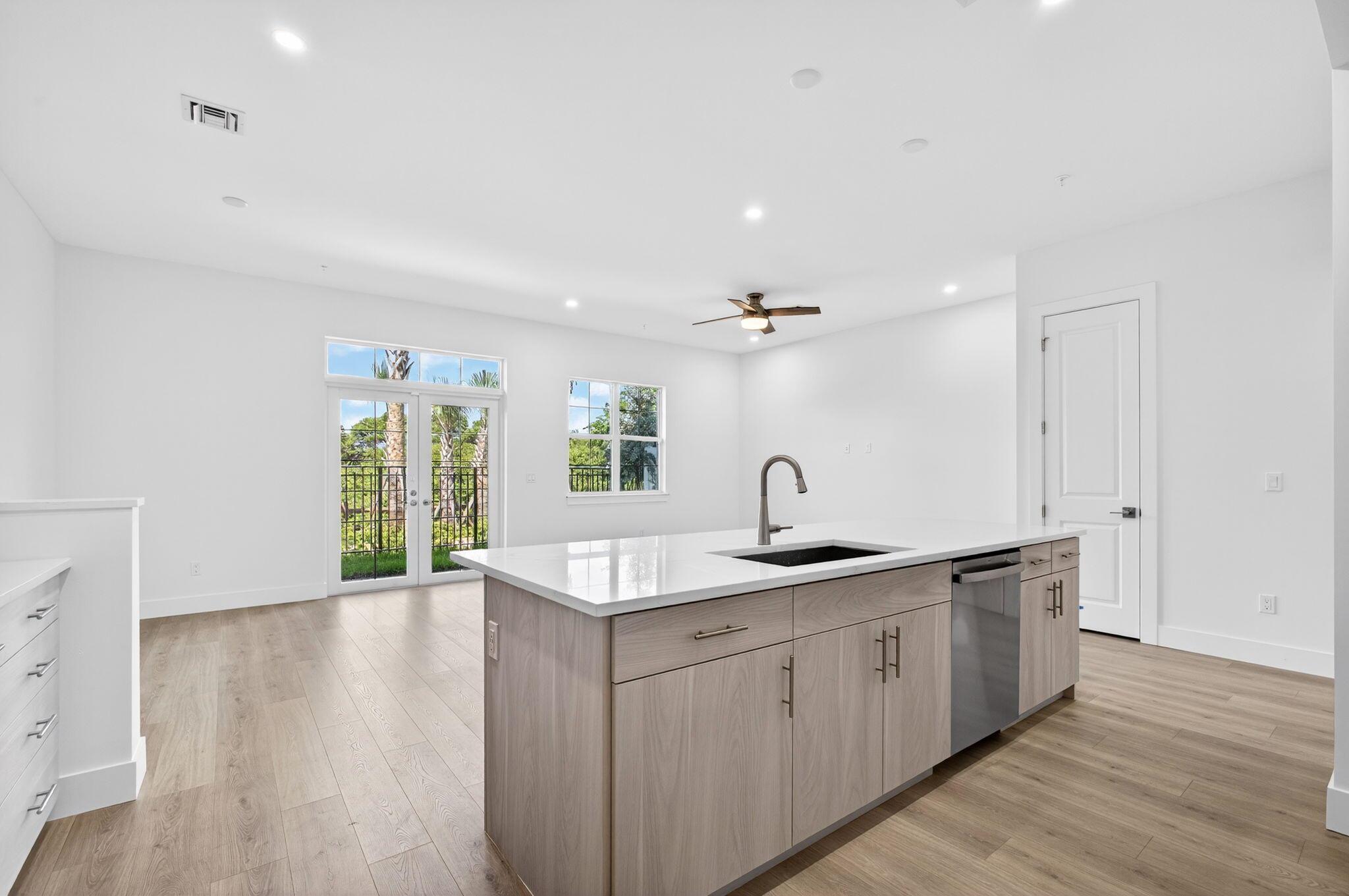 135 Water Pointe Pl #22 Jupiter, FL 33477