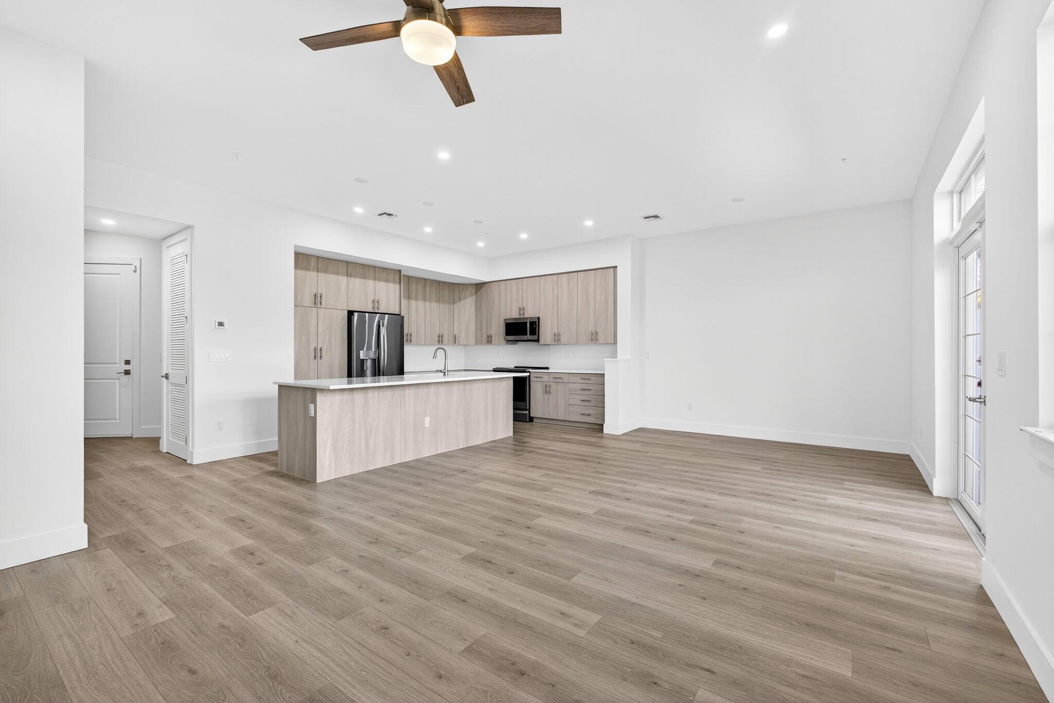 135 Water Pointe Pl #22 Jupiter, FL 33477