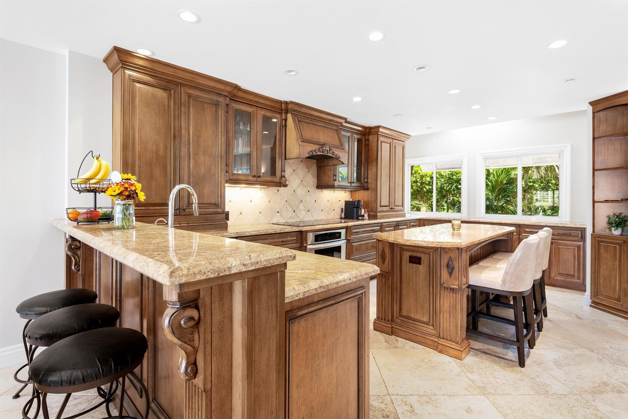 555 S Ocean Blvd #4 Boca Raton, FL 33432